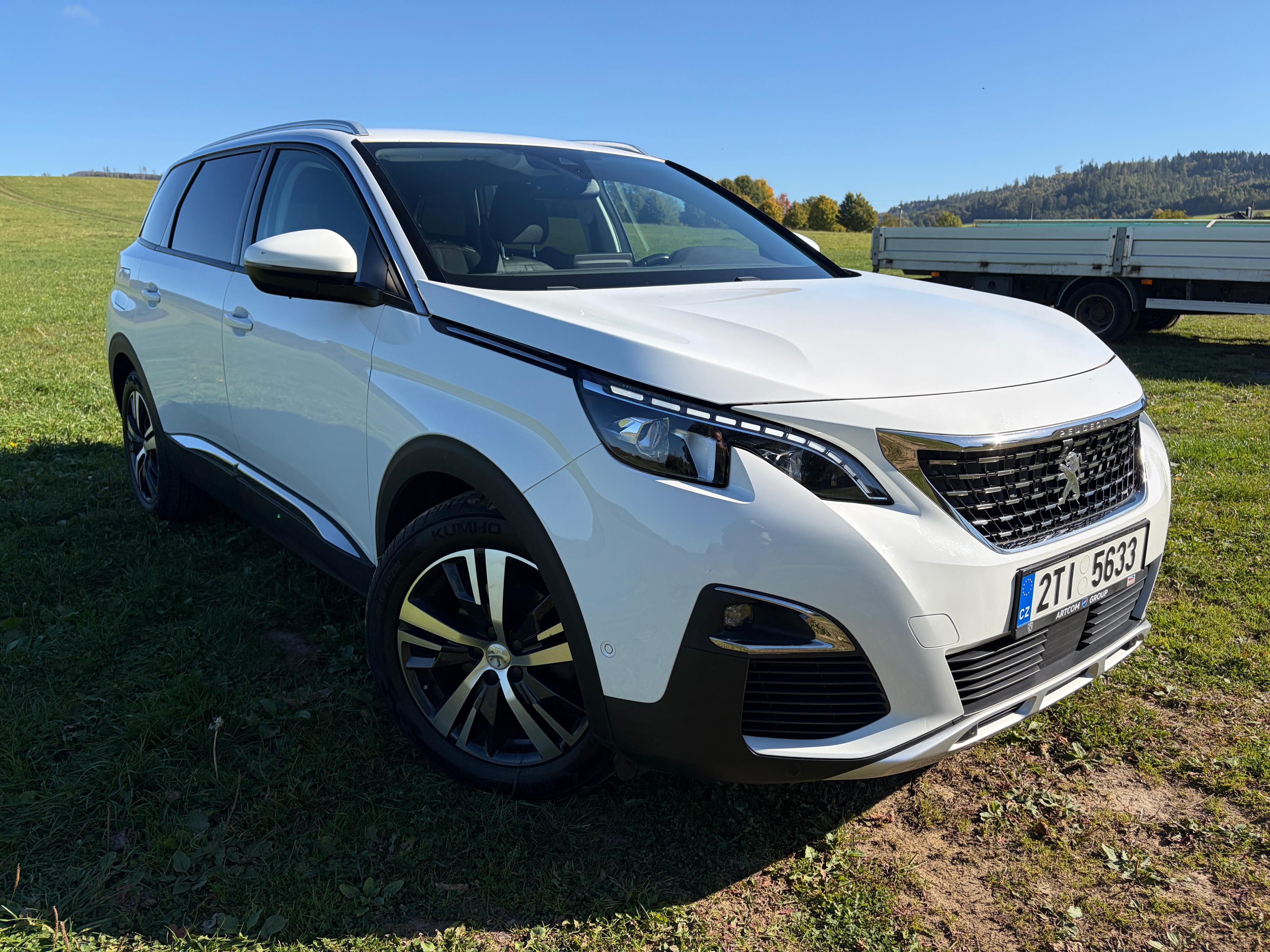 Peugeot 5008, Peugeot 5008 1.5 Allure - fotka 4