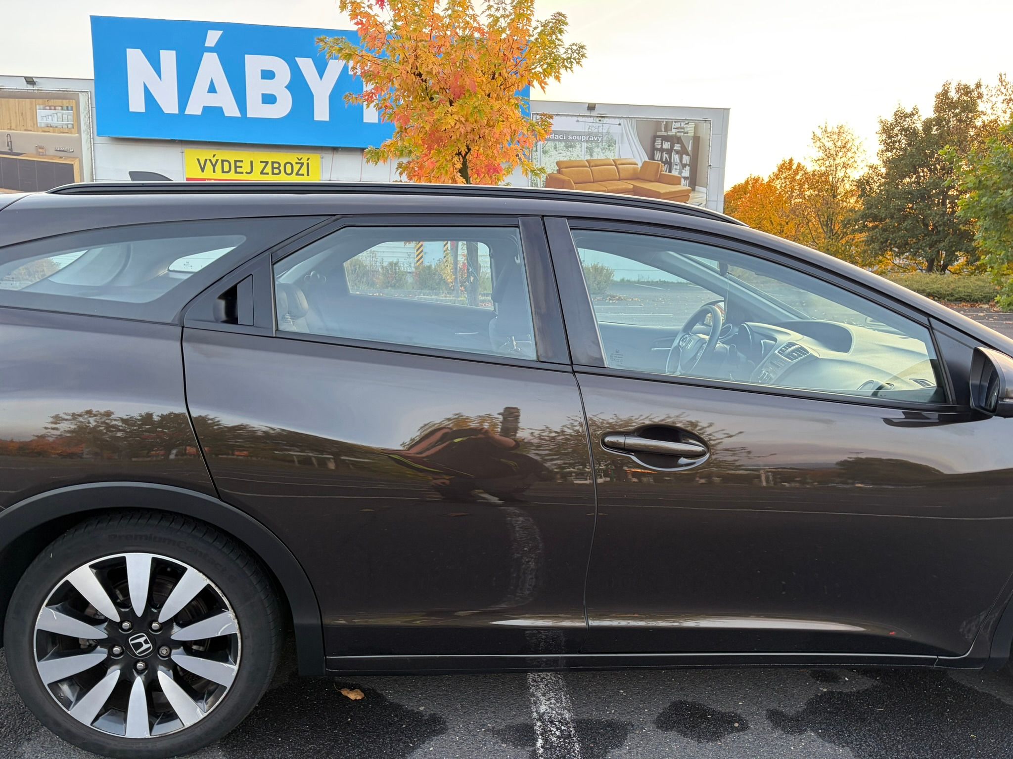 Honda Civic, 1.6 i-DTEC Tourer - fotka 4