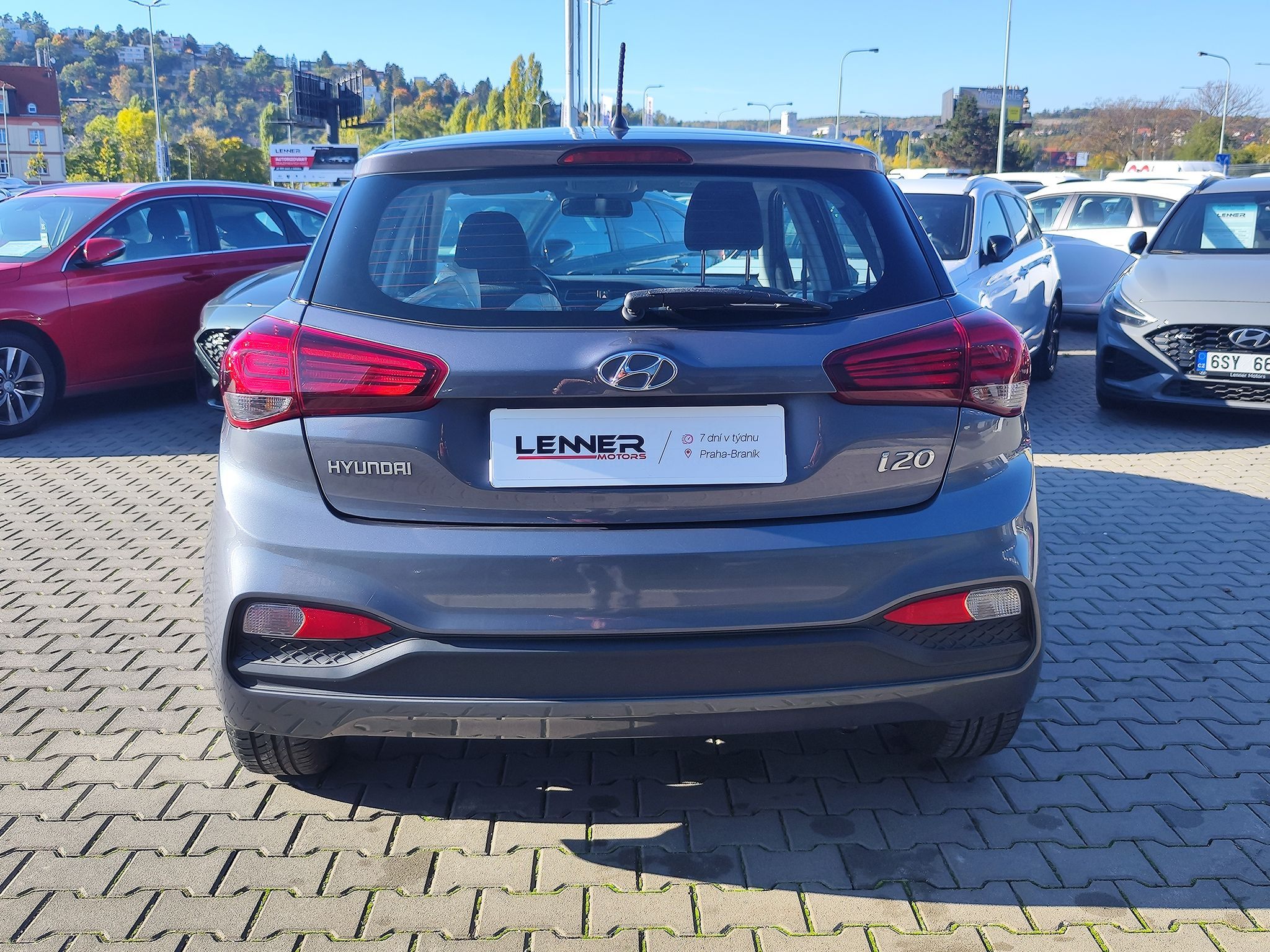Hyundai i20, 1.2i/55kW Comfort - fotka 6