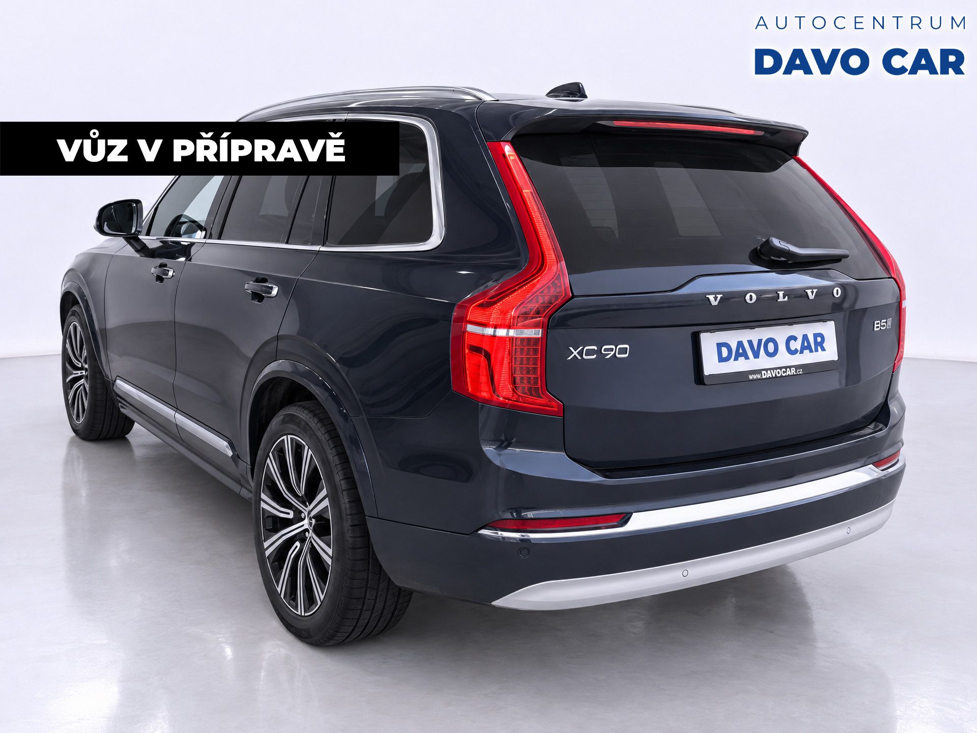 Volvo XC90, 2,0 B5 173kW Inscription CZ DP - fotka 2