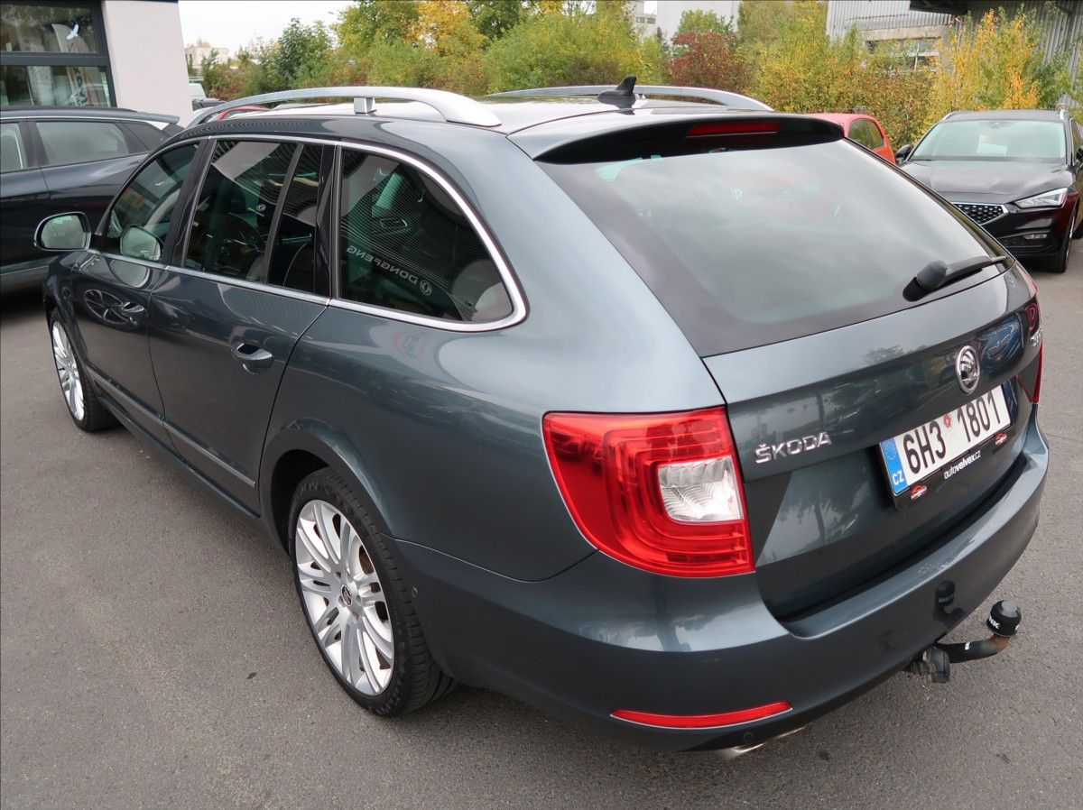 Škoda Superb, 2,0 TDi,103kW,NovéČR,Elegance - fotka 4