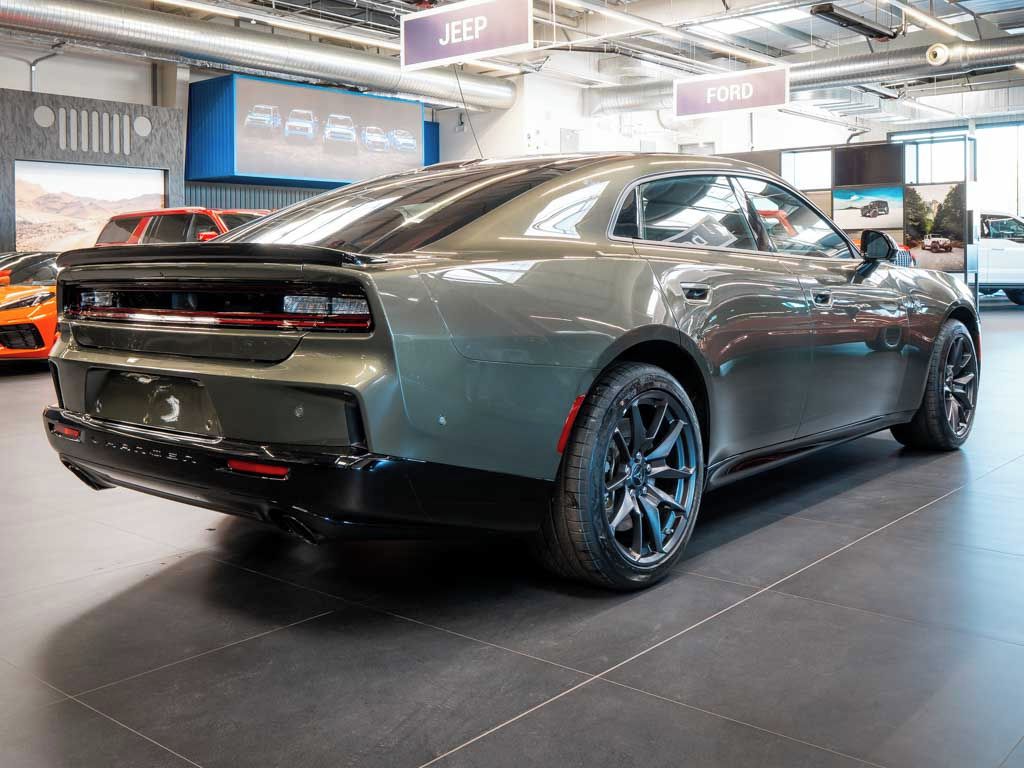 Dodge Charger, 3.0 Scat Pack 4D AWD 550HP - fotka 6