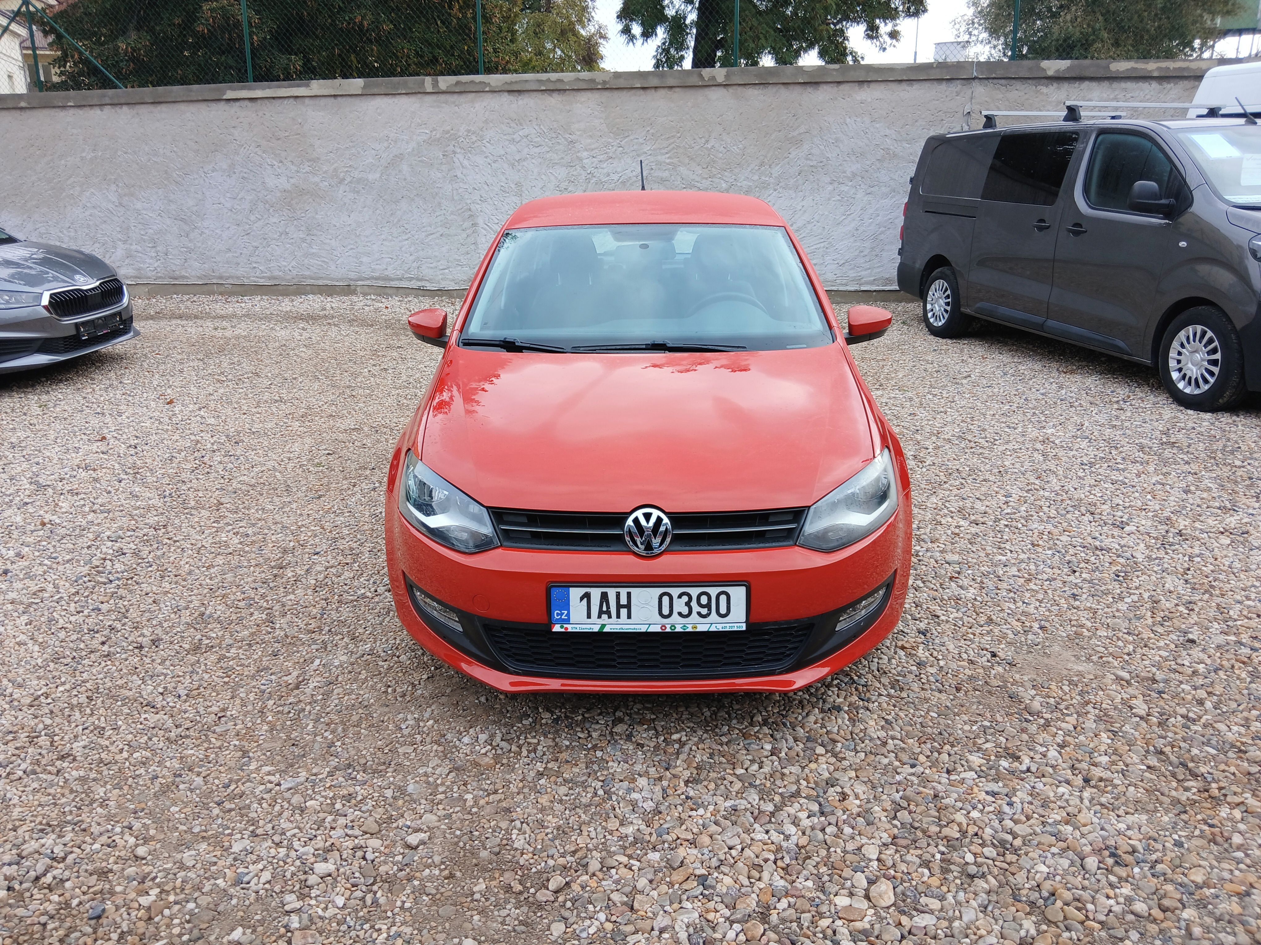 Volkswagen Polo, 1.2i 12V 51KW Nové v ČR, Klima - fotka 2