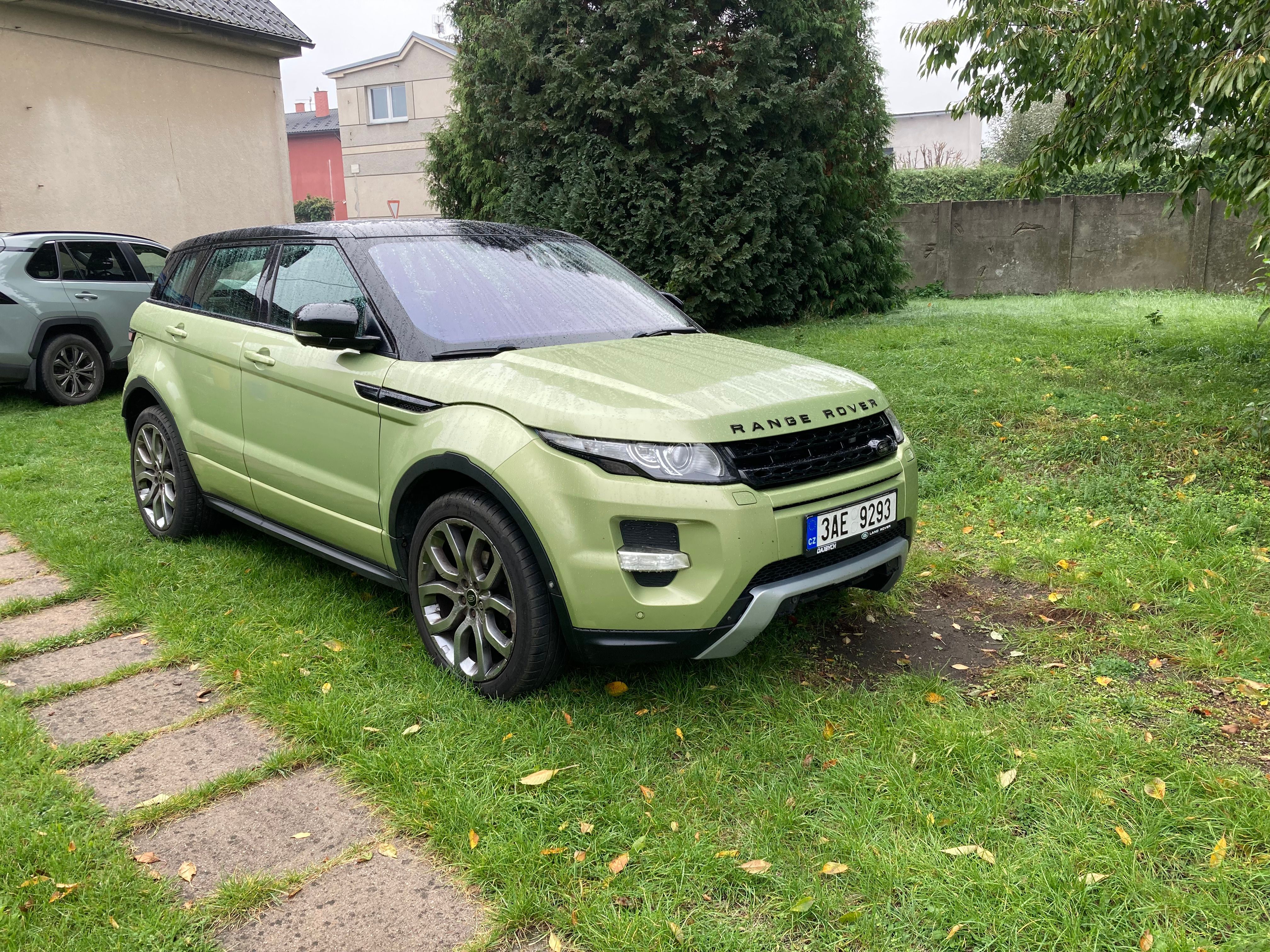 Land Rover Range Rover Evoque, 2.2D, automat, 1. majitel - fotka 2