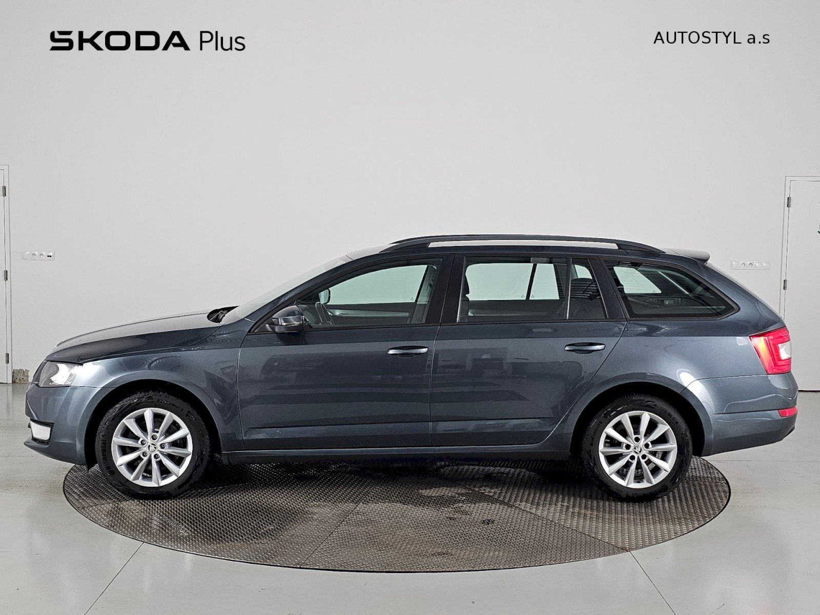 Škoda Octavia, 2.0TDI 110kW  AMBITION - fotka 3