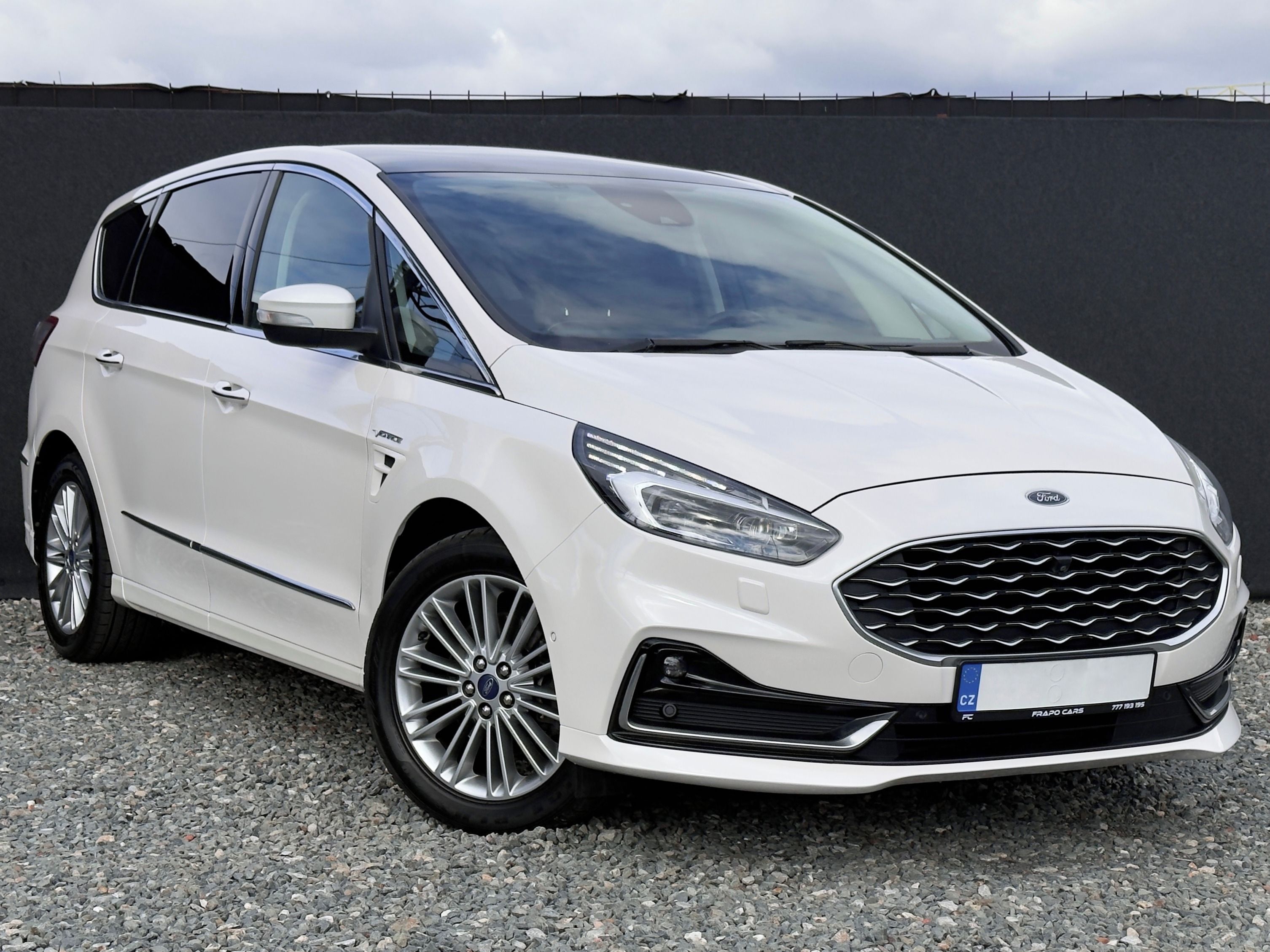 Ford S-MAX, 2.0 TDCi 140kW Vignale | 7míst