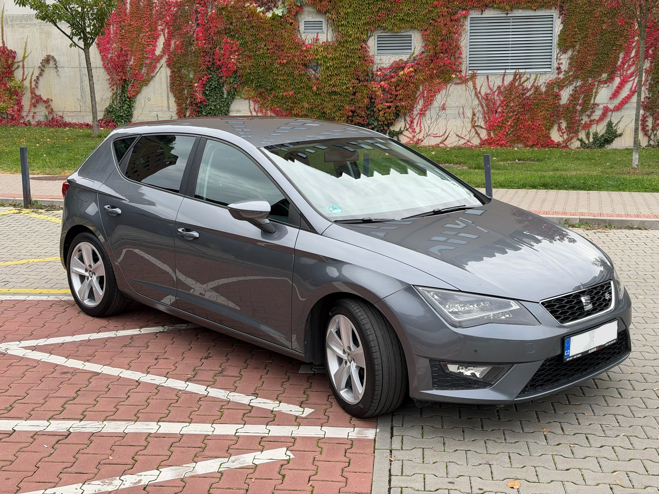 Seat Leon, FR 1.4 TSI 103 kW sevisní hist - fotka 3