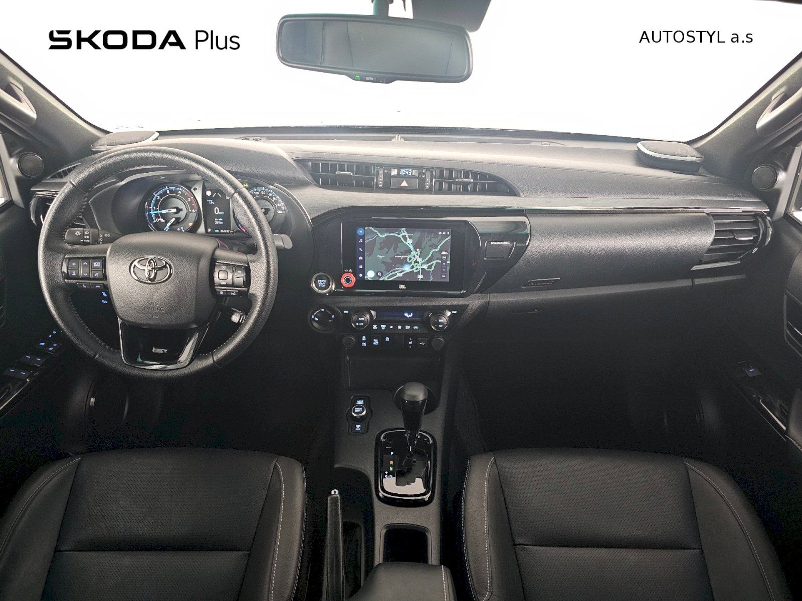 Toyota Hilux, 2.8 D-4D 204k 6AT INVINCIBLE H - fotka 5