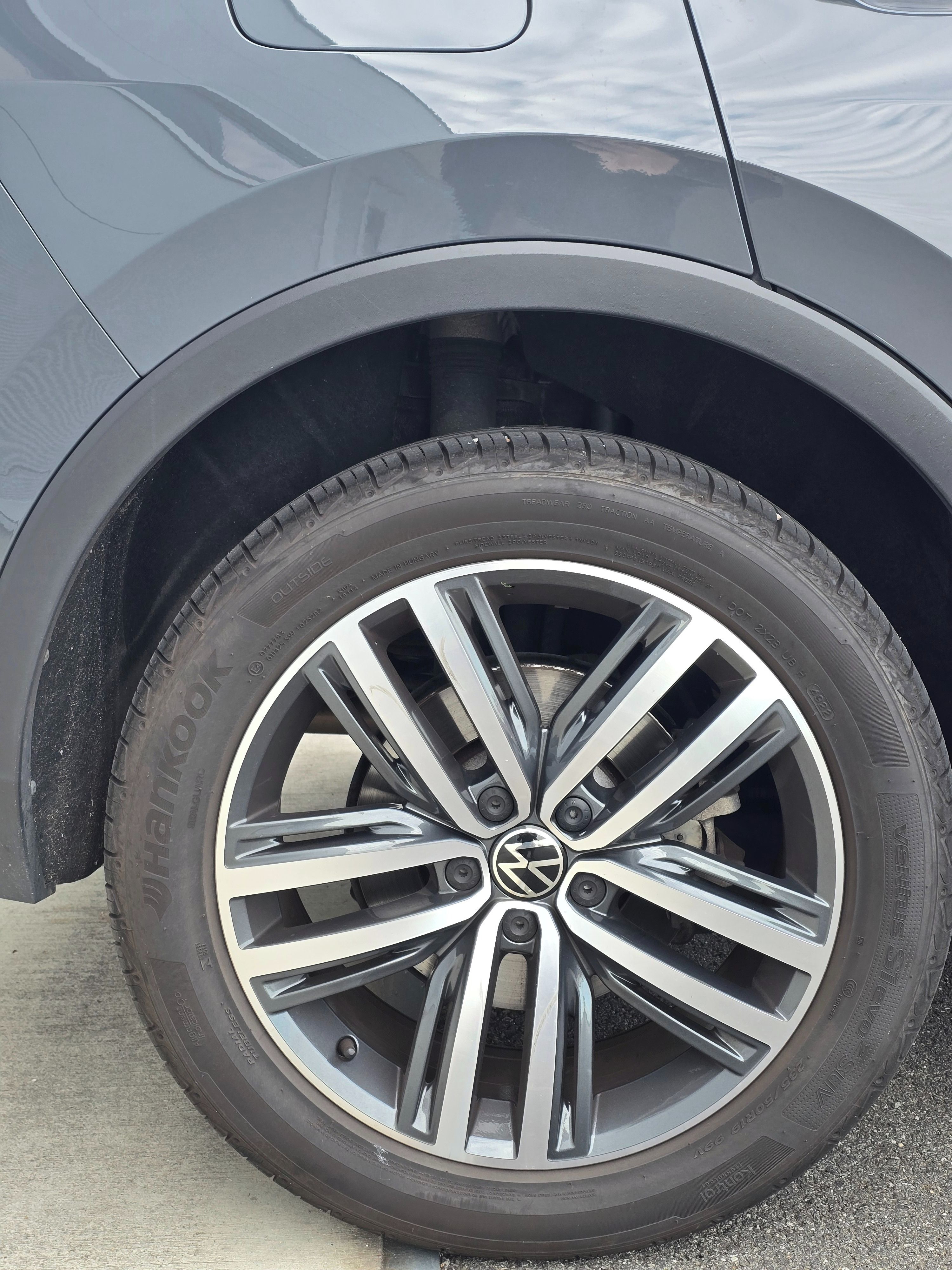 Volkswagen Tiguan, TIGUAN Hybrid Elegance 1,4 TSI - fotka 4