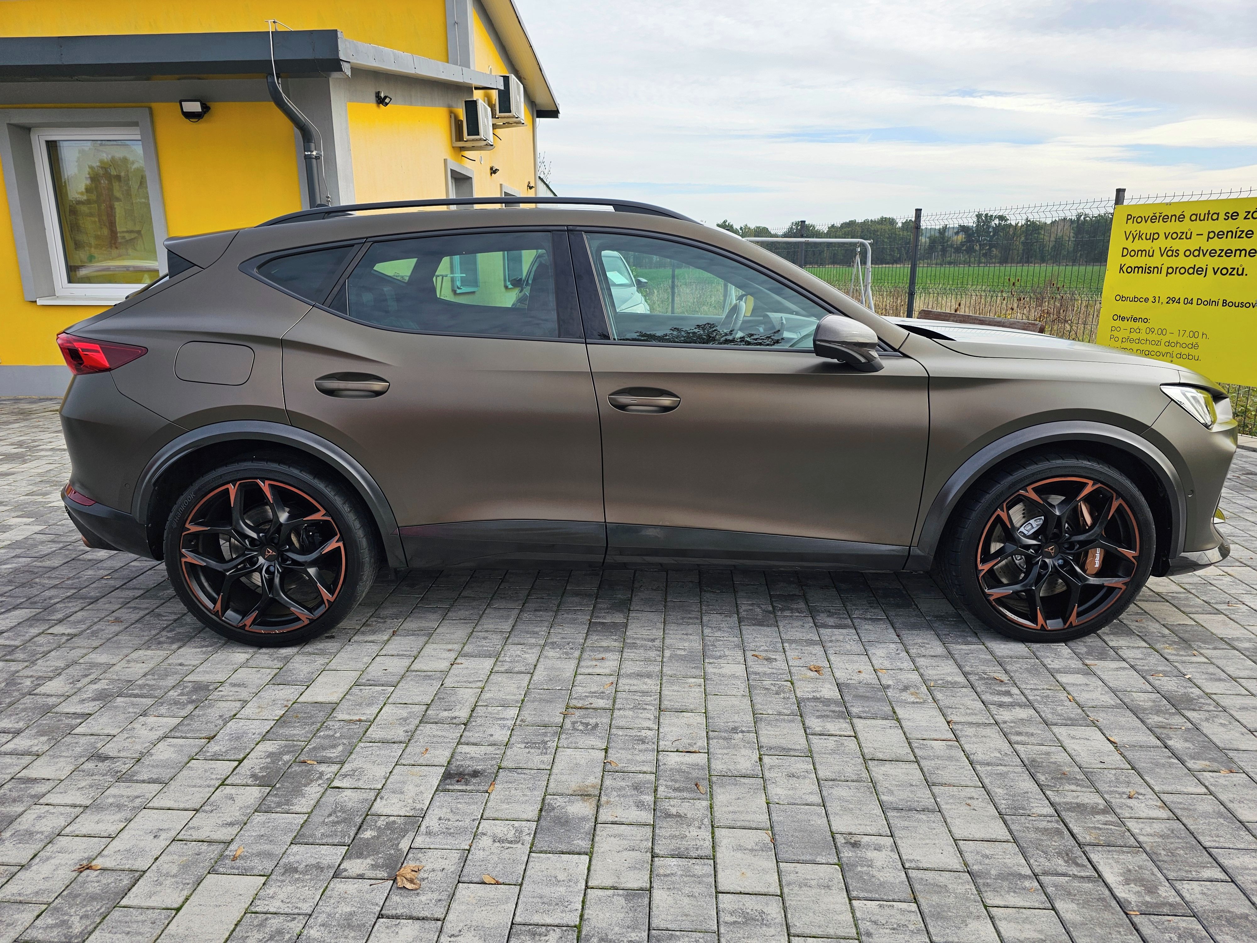 Cupra Formentor, VZ5 2.5 TSI - fotka 4