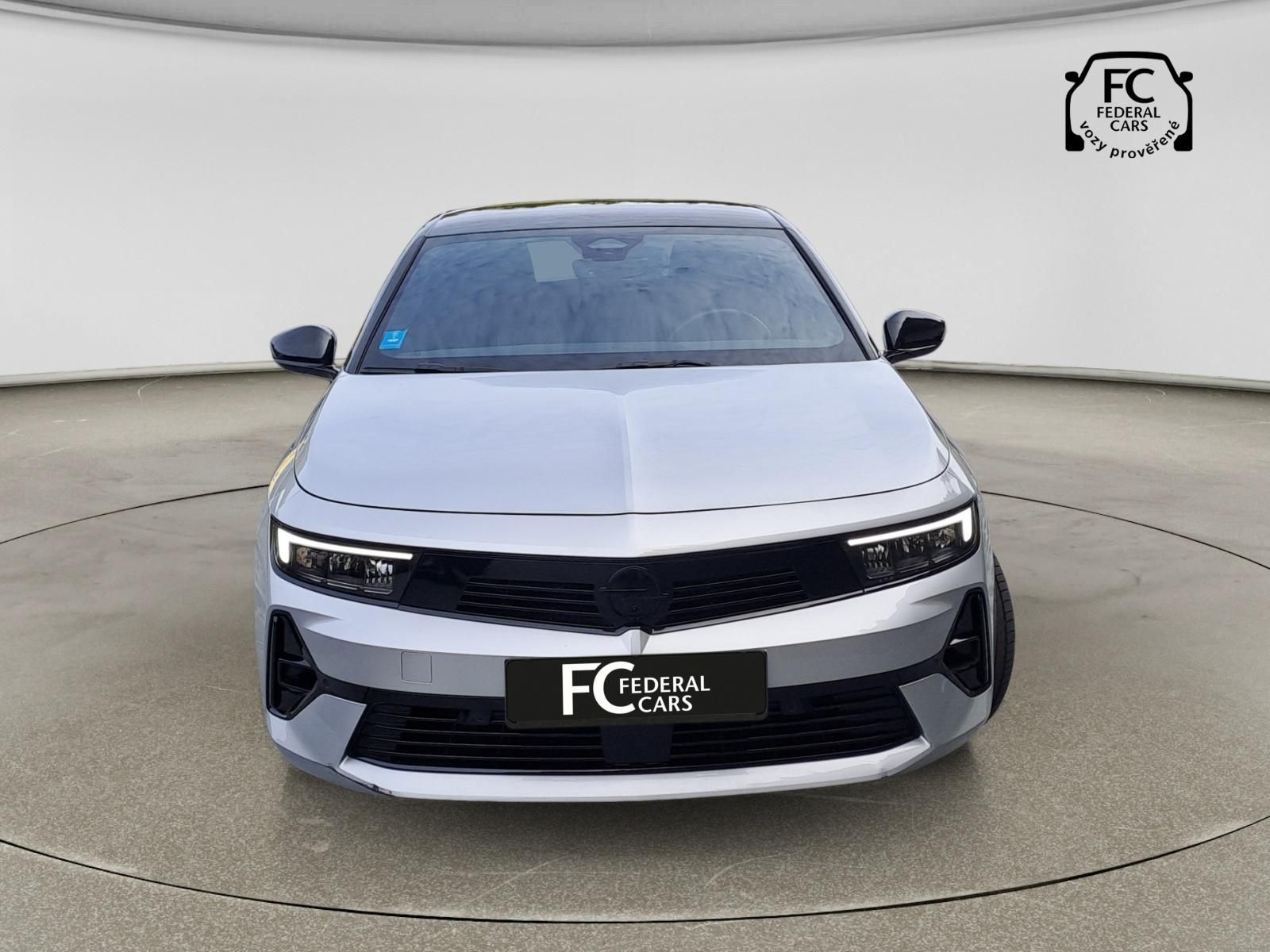 Opel Astra, 1.2 Turbo 96kW GS AUT8 - fotka 2