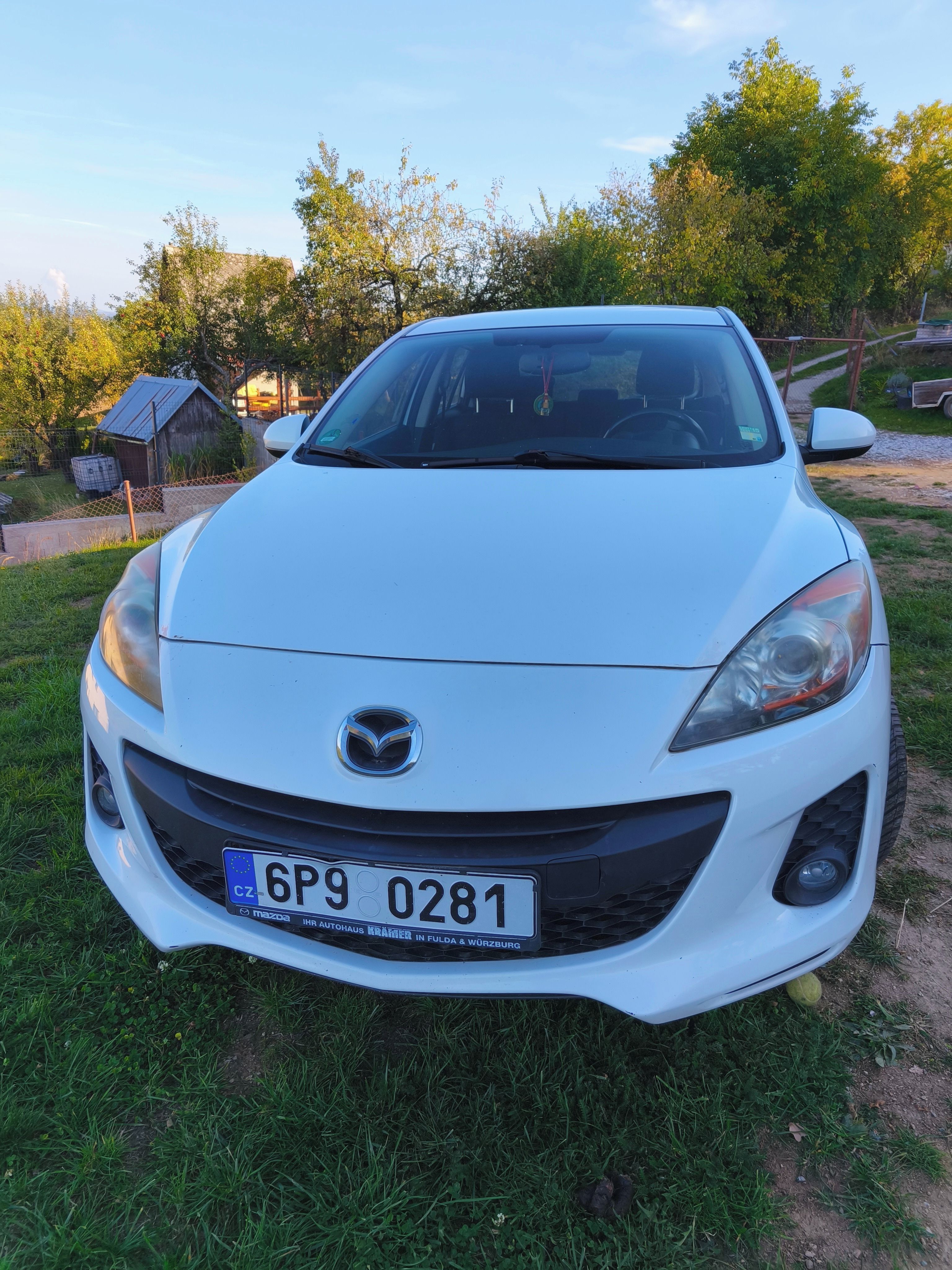 Mazda 3, 1.6 diesel 85 kW - fotka 3
