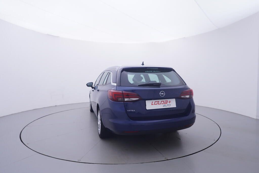 Opel Astra, 1.5 CR 90 kW - fotka 4