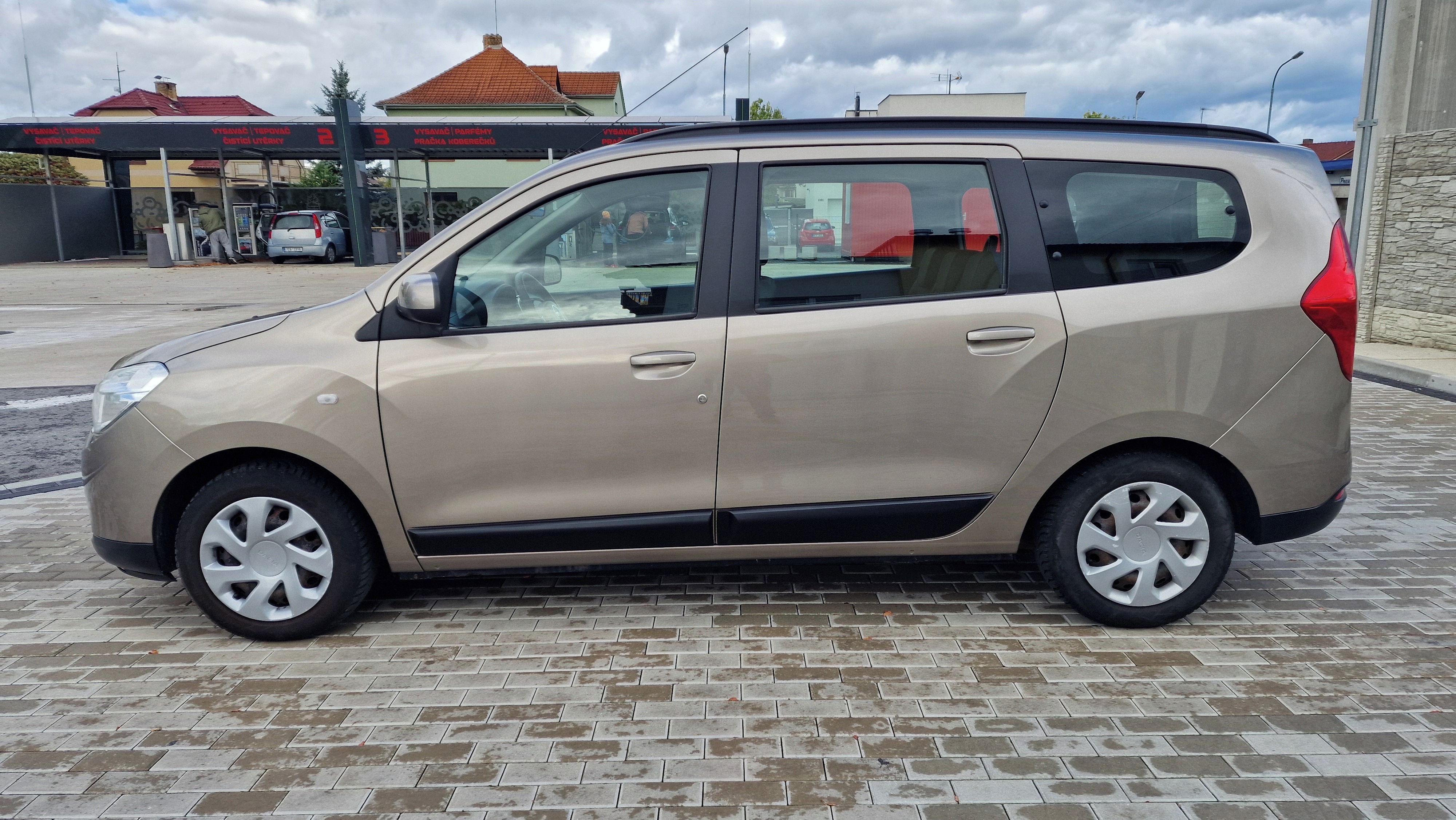 Dacia Lodgy, Spotřeba 4,1L na 100Km !!! - fotka 5