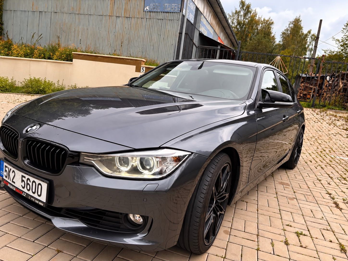 BMW Řada 3, BMW 328i xDrive