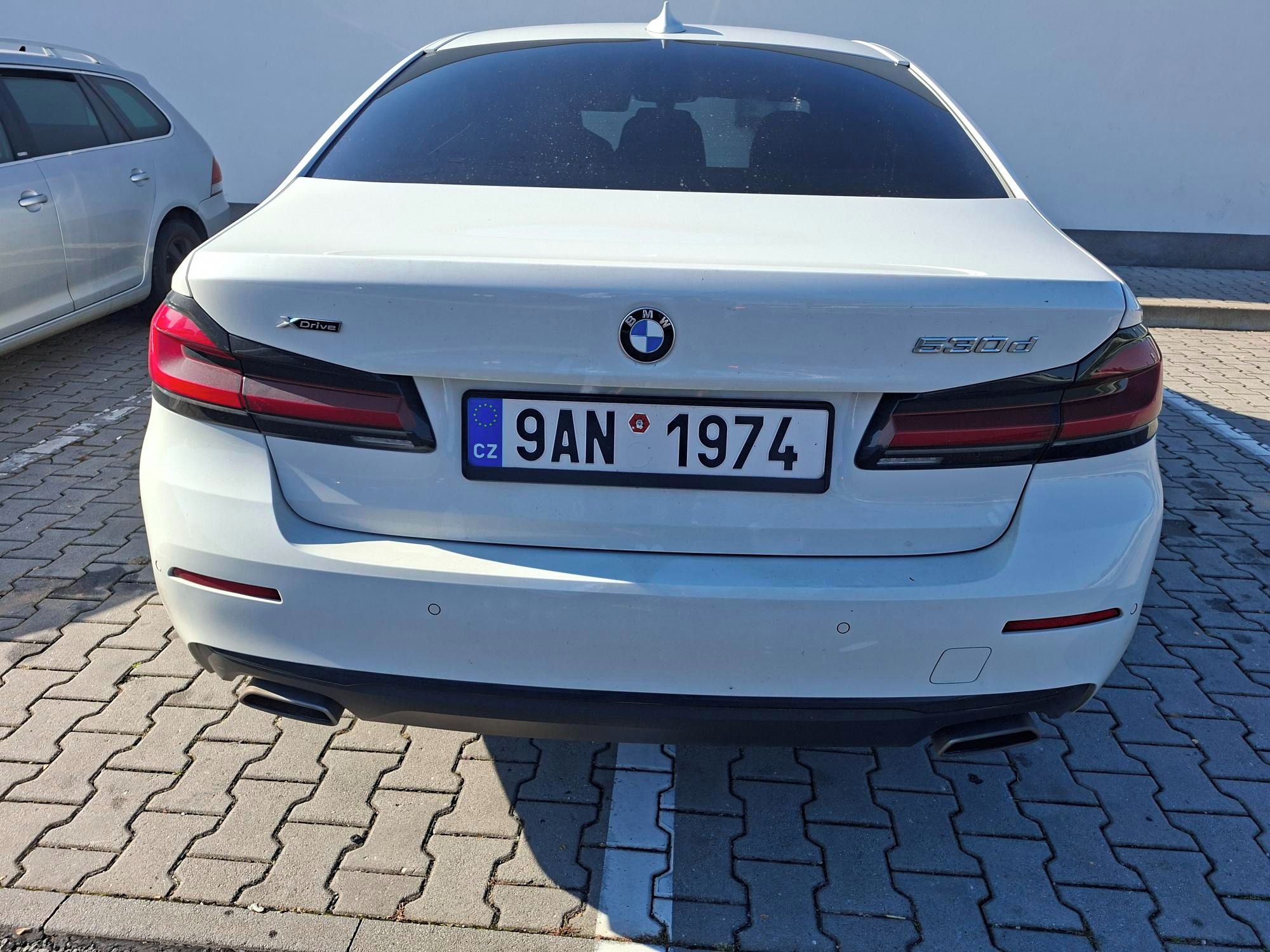BMW Řada 5, BMW 530xd - fotka 2