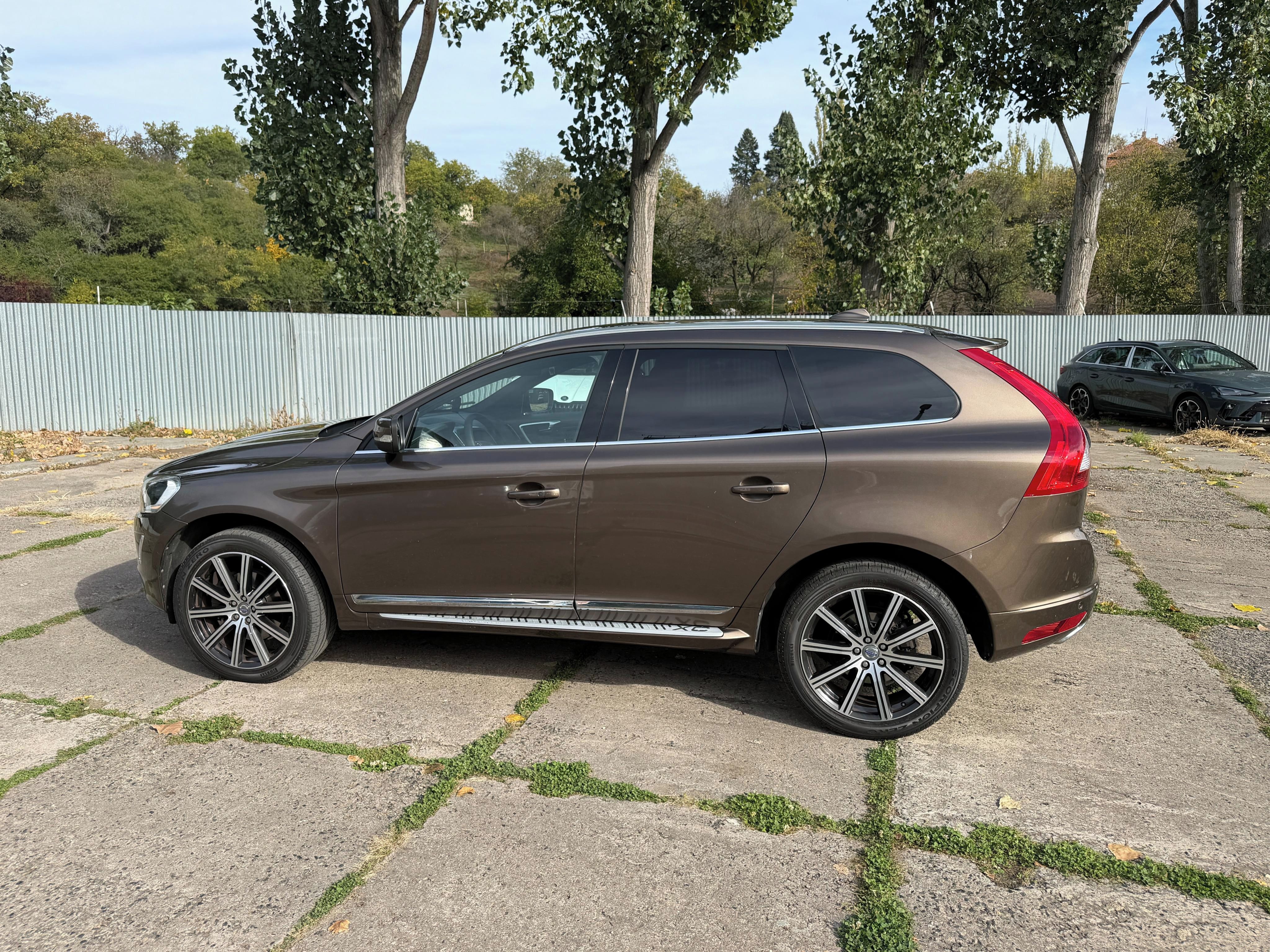 Volvo XC60, 3.0 T AWD 242 KW Polestar - fotka 2