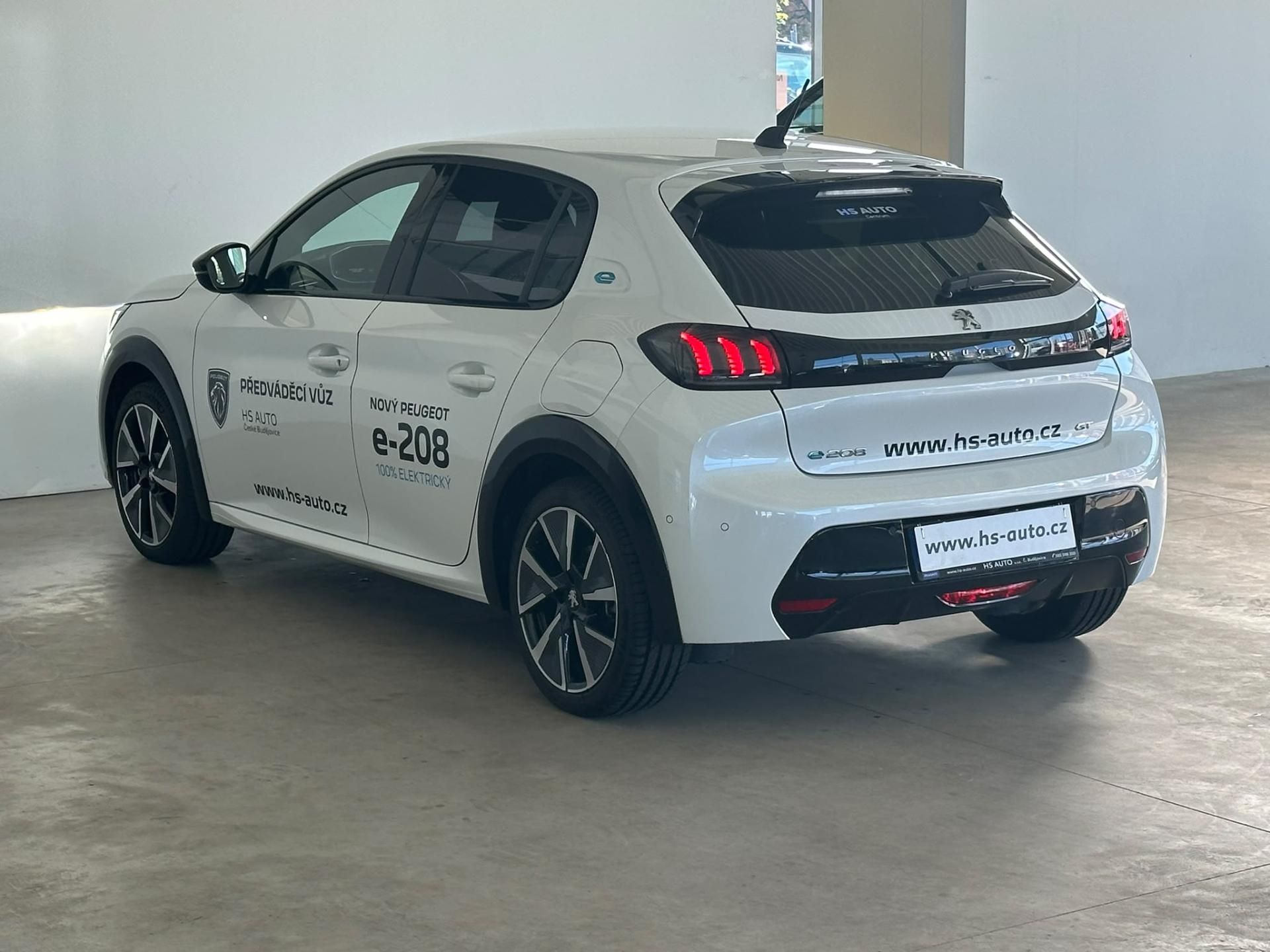 Peugeot 208, 208-e GT,136HP,ČR,DPH,1.maj. - fotka 6