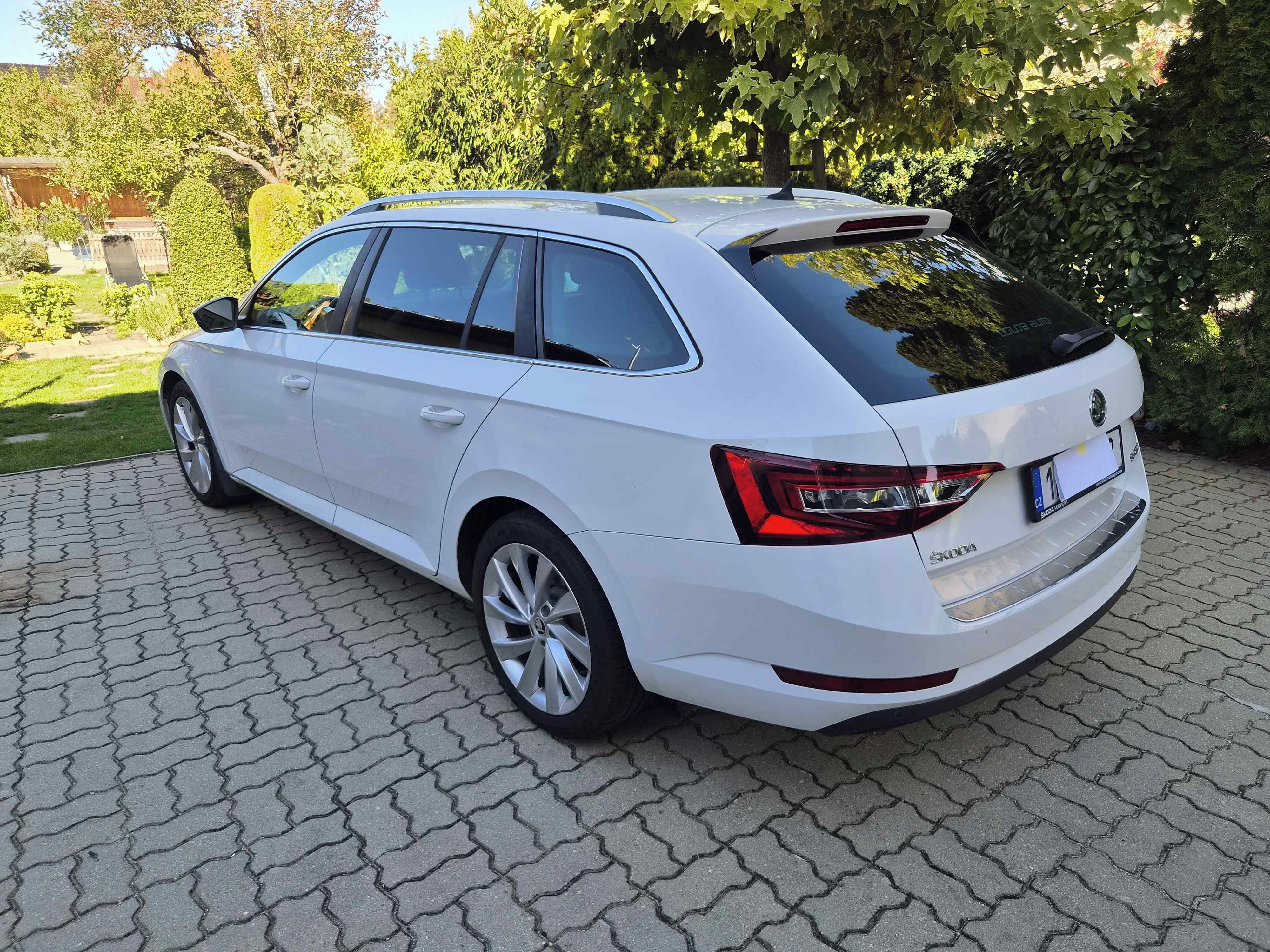 Škoda Superb, 2.0 TDI 110kW, Alcan, Tažné - fotka 4