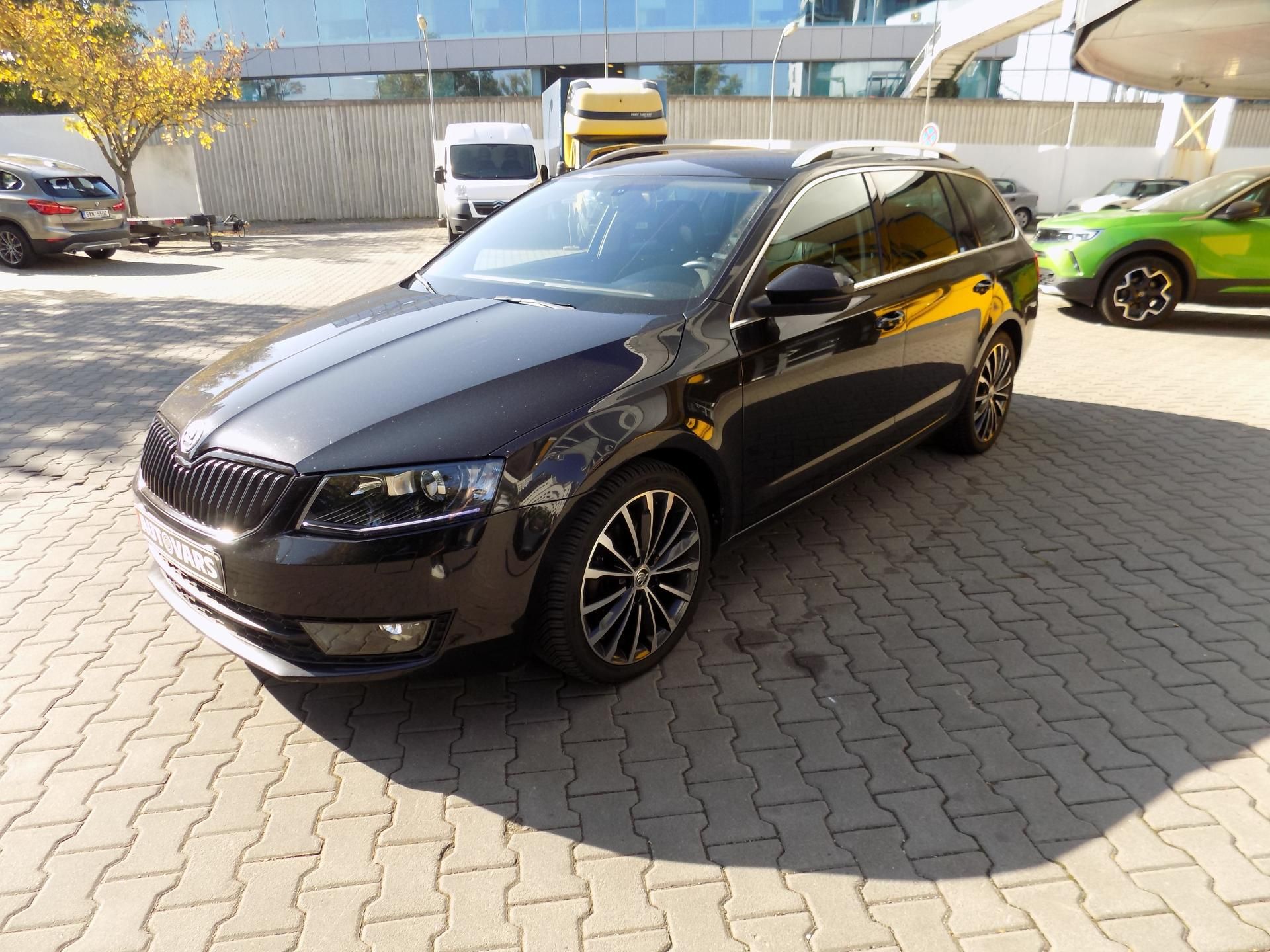 Škoda Octavia, 2.0 TDi DSG - fotka 3