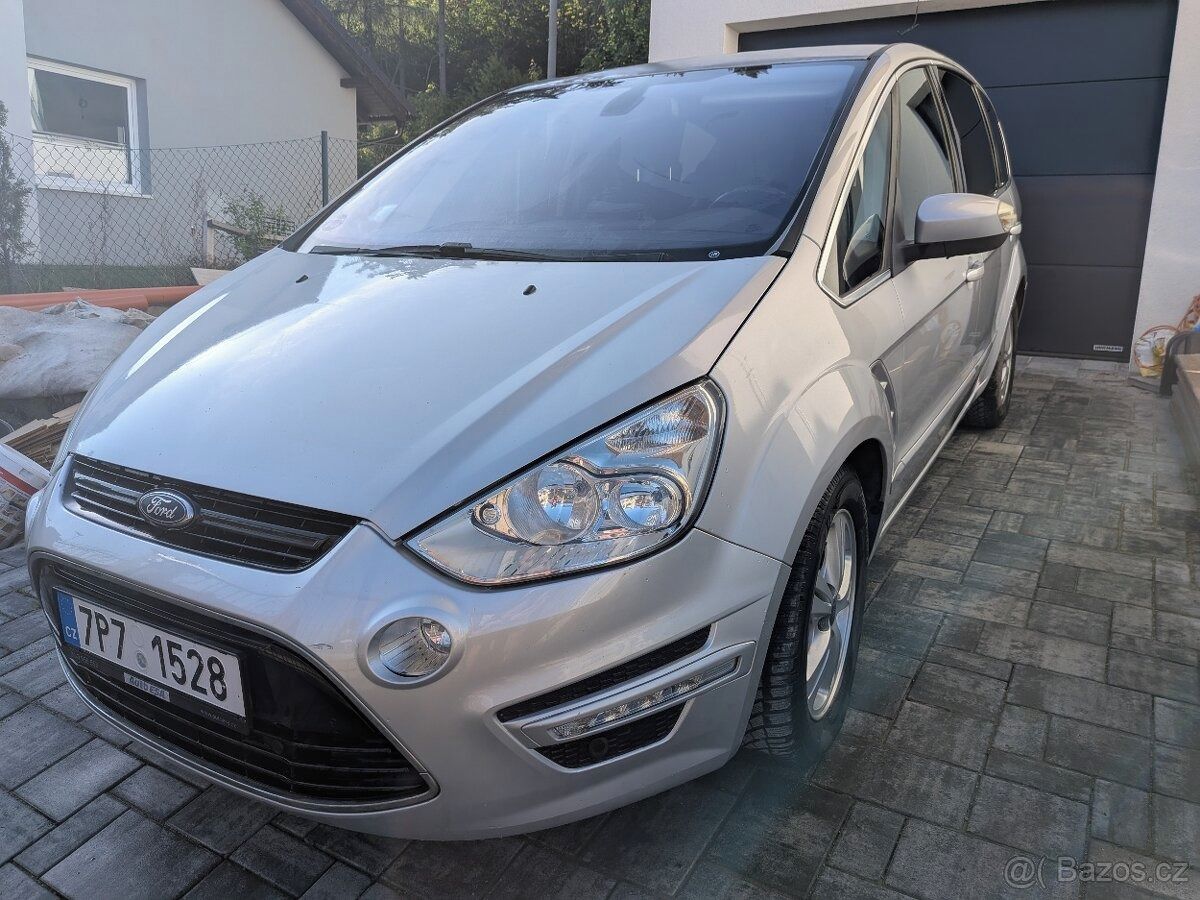 Ford S-MAX, s automatickou převodovkou - fotka 2
