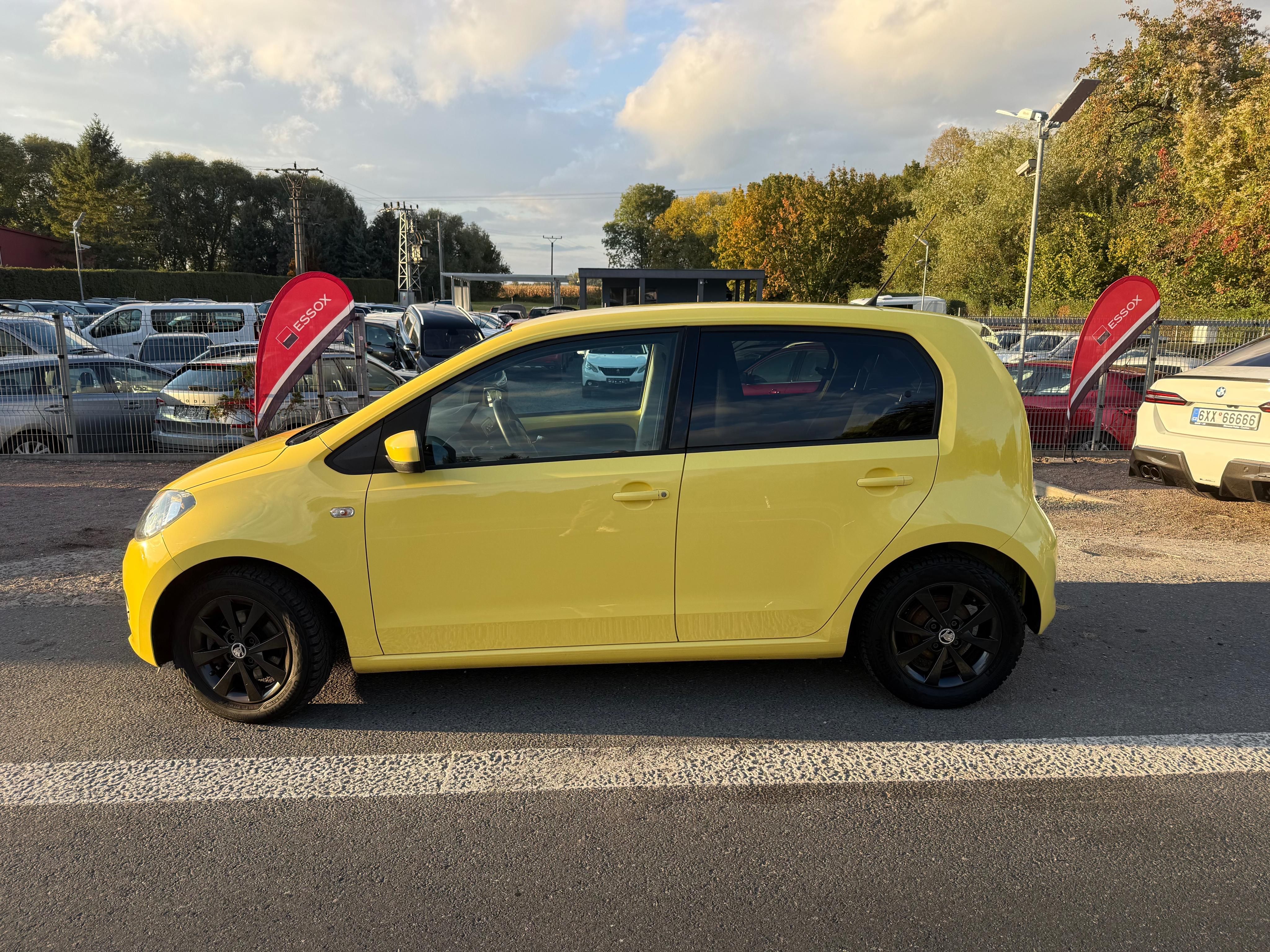 Škoda Citigo, 1.0MPi 55kW výhřev tempomat - fotka 6