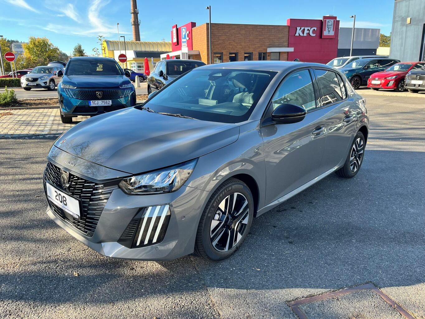Peugeot 208, ALLURE Elektromotor 156 k (Bat - fotka 2