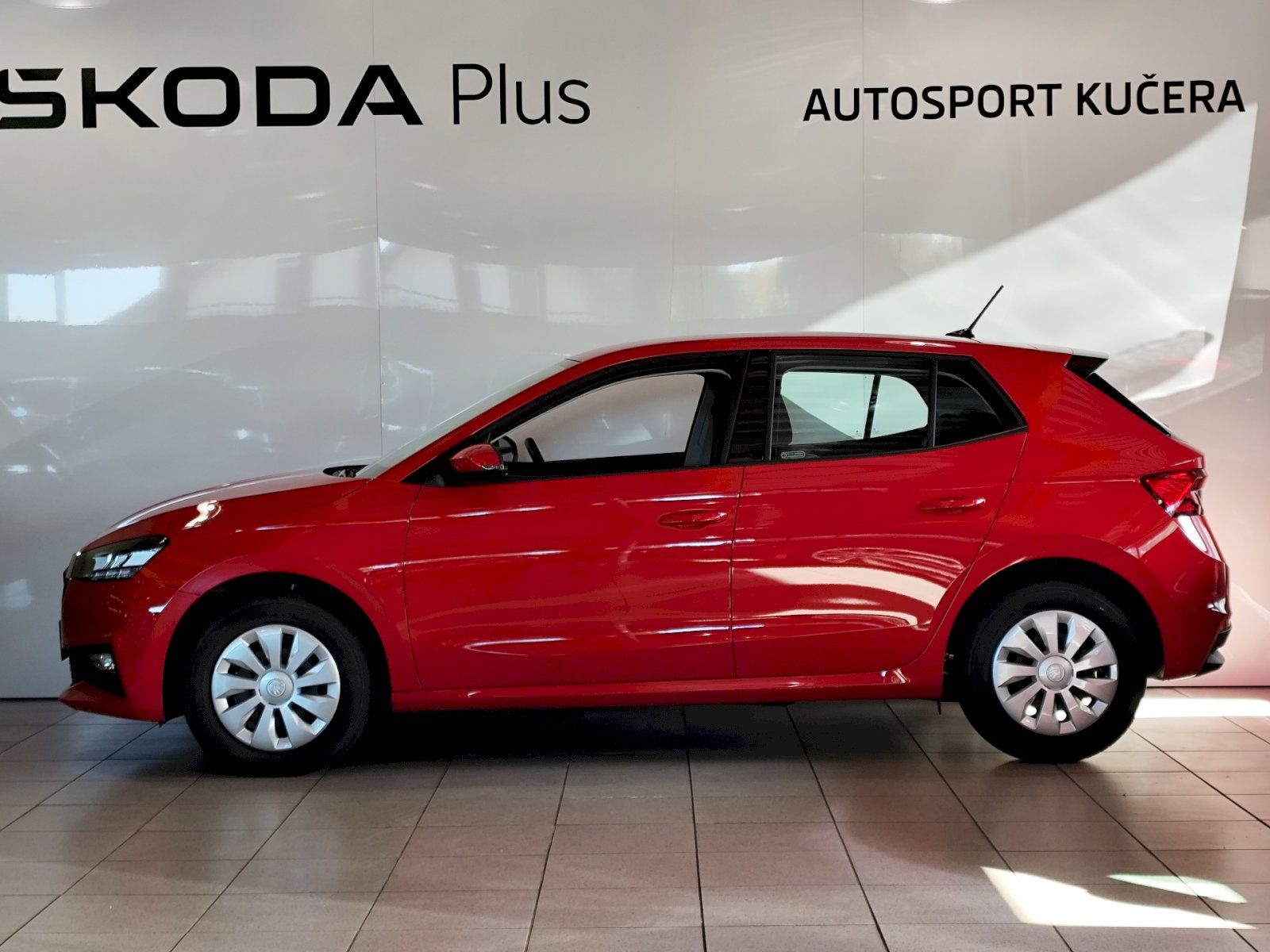 Škoda Fabia, FABIA SELECTION 1.0 TSI 70 kW - fotka 3