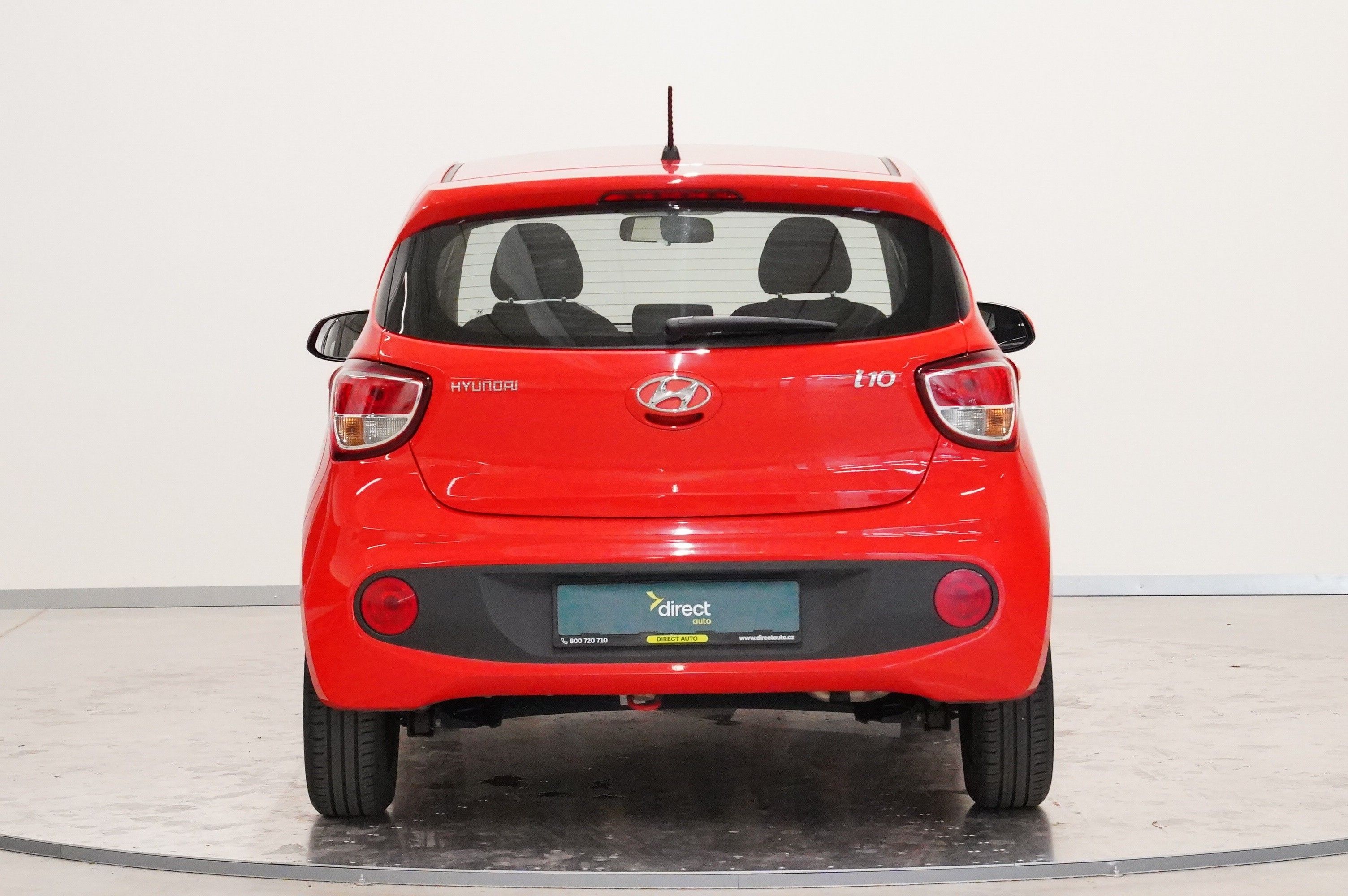 Hyundai i10, 1,0 MPi 49 kW - fotka 6