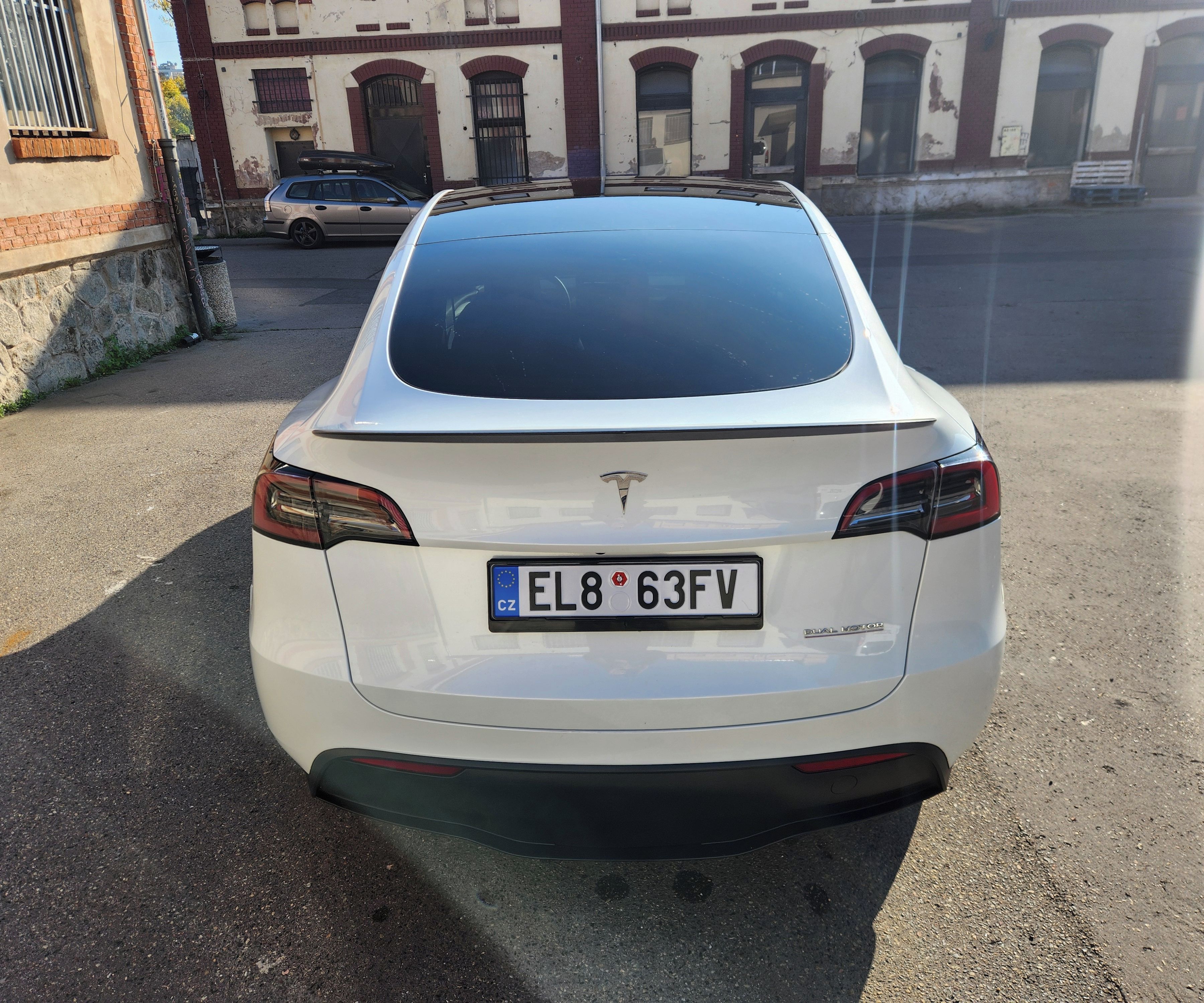 Tesla Model Y, 534KW*78,8KWh*PERFORMENS* - fotka 4