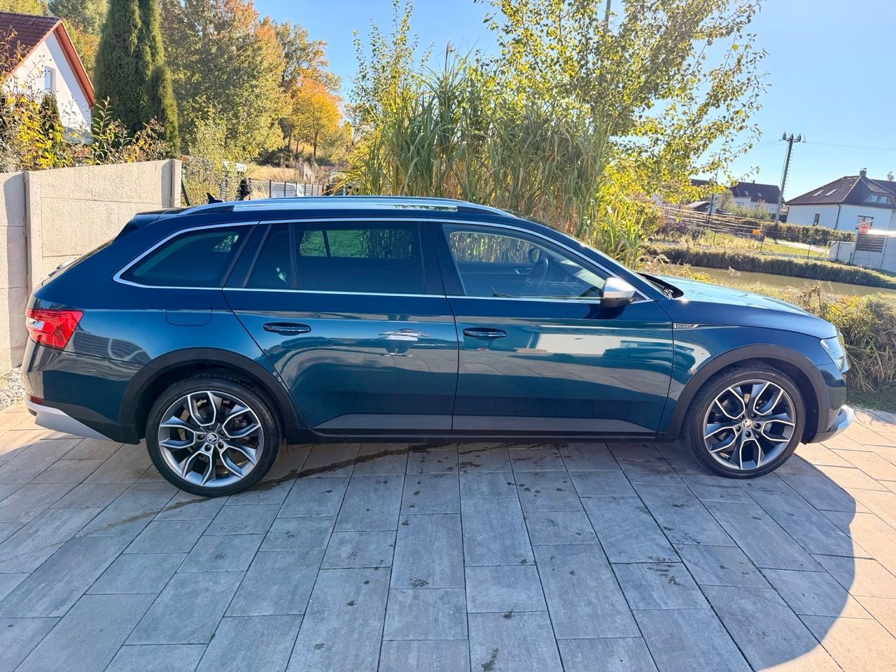Škoda Superb, 147kW 4x4 1.maj|NEHAV|ČR|DPH - fotka 5