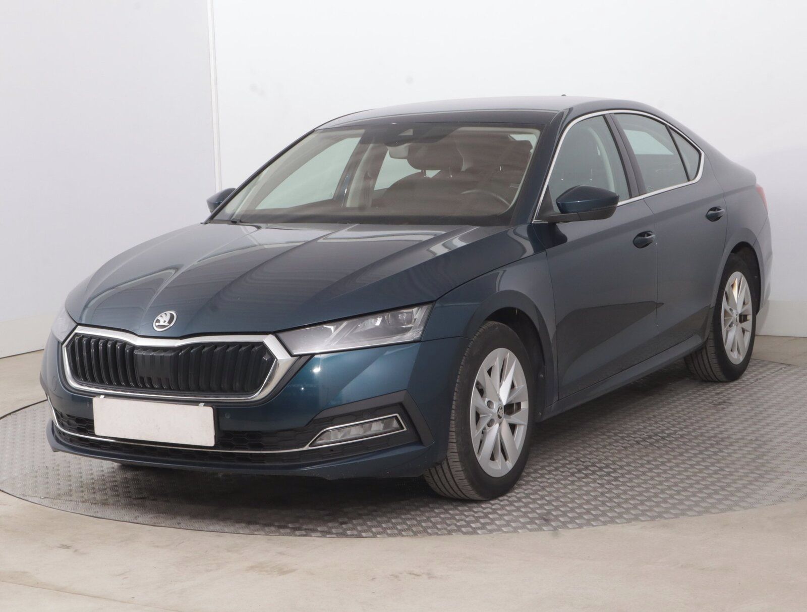 Škoda Octavia, 2.0 TDI, Záruka, Automat, ČR - fotka 2