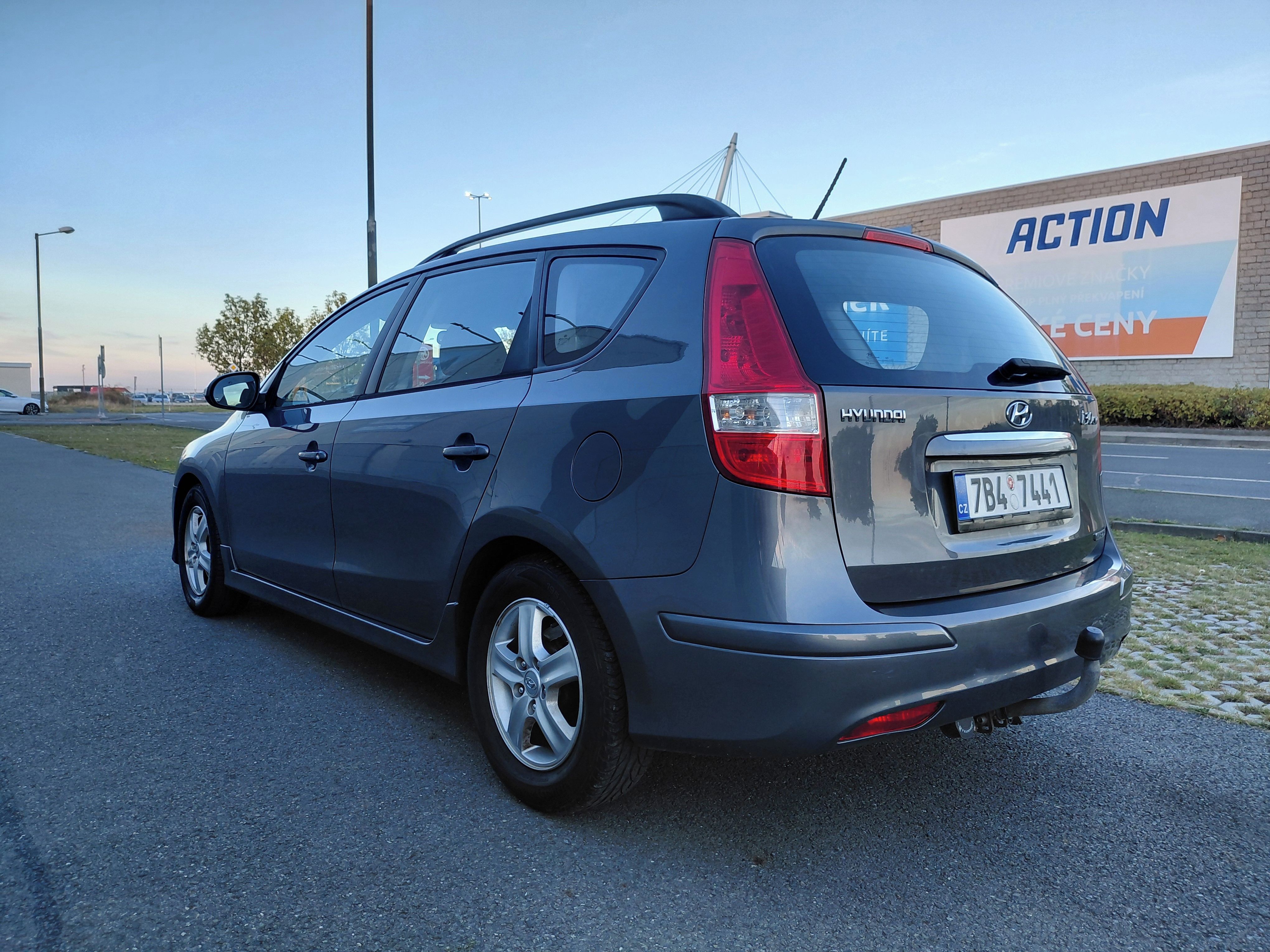 Hyundai i30, 1.6CRDI 85KW,SPOLEHLIVÉ,PĚKNÉ - fotka 5