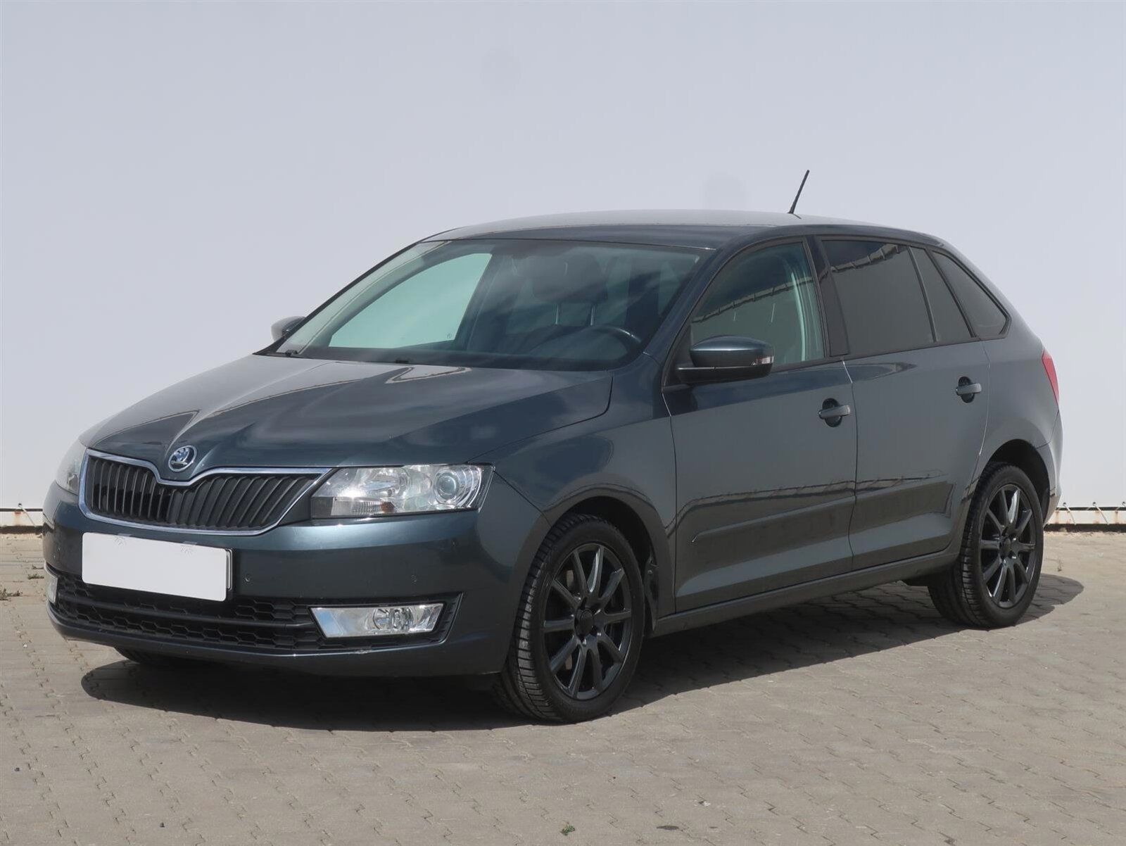 Škoda Rapid, 1.6 TDI - fotka 2