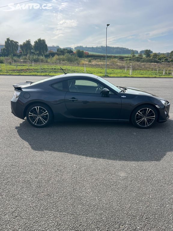 Toyota GT86 2.0 200ch BVM - Navi - Keyless - Régulateur de vitesse - Sièges chauffants