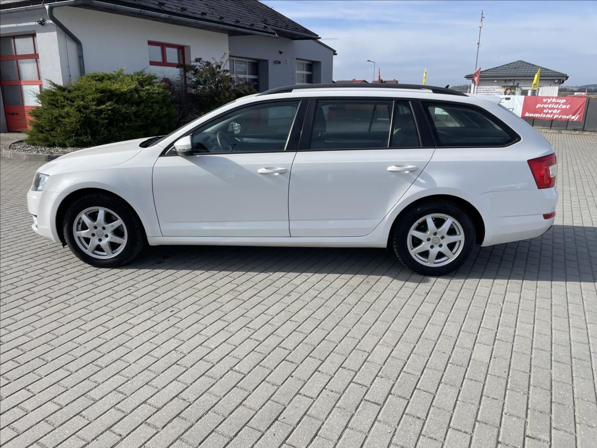 Škoda Octavia, 1,8 TSi 132kw 4x4 DSG odp.DPH - fotka 2