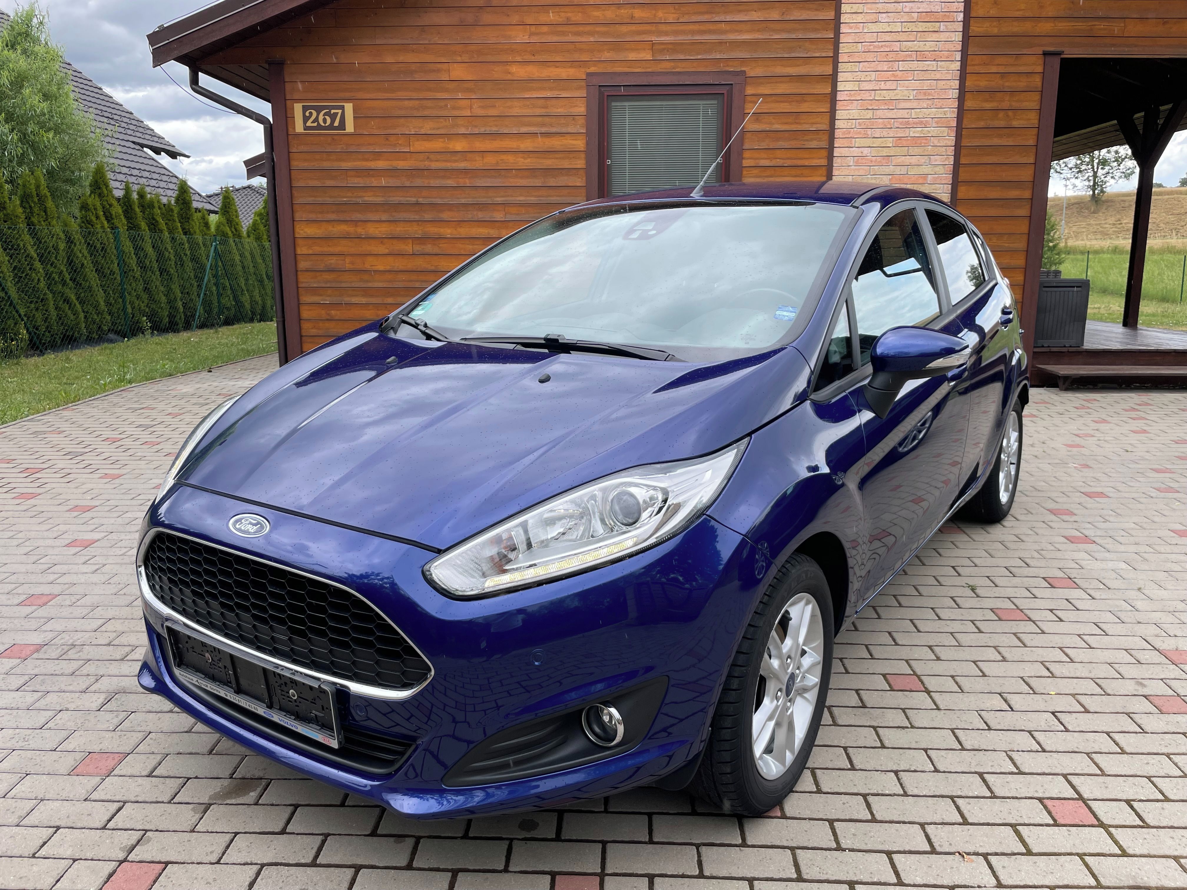 Ford Fiesta, Celebration / Pouze 40tis. km - fotka 3