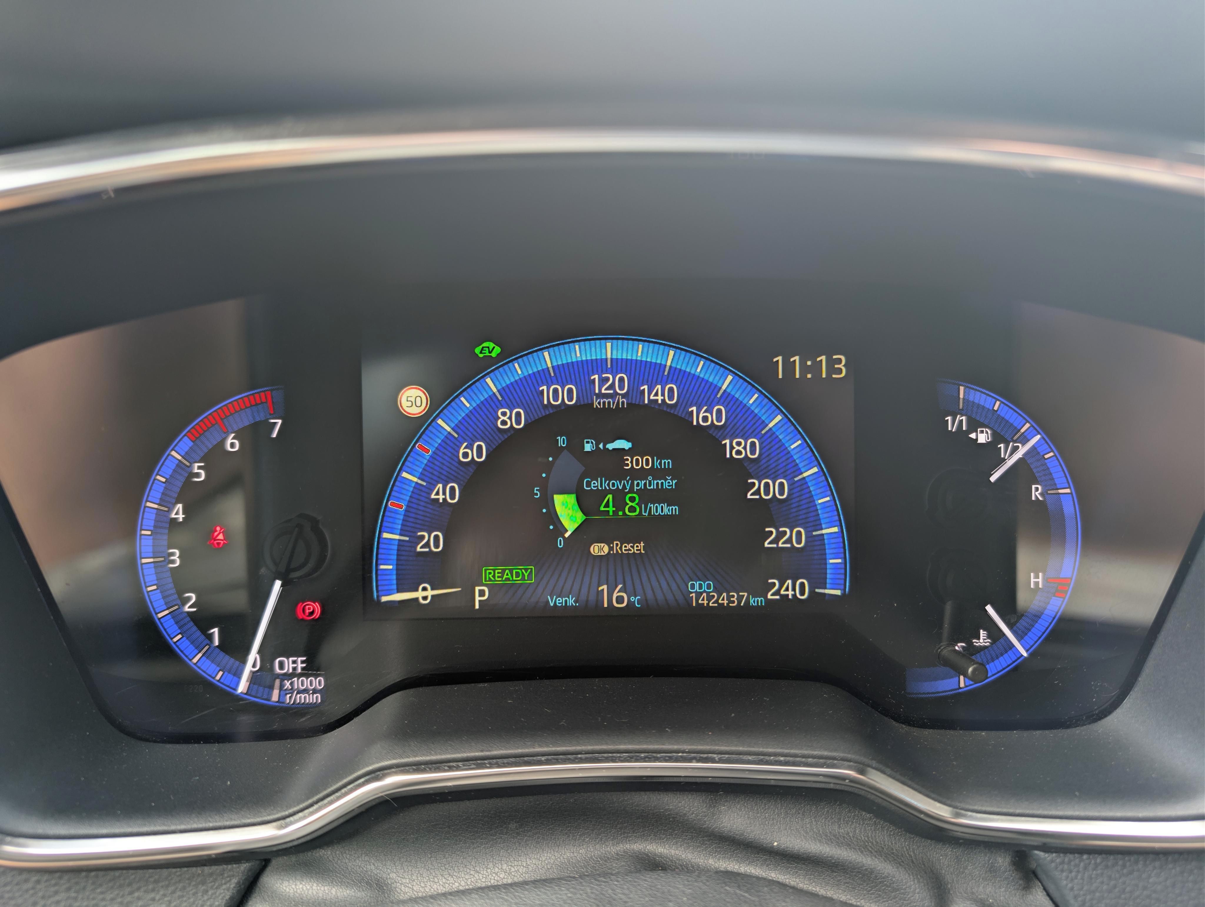 Toyota Corolla, TS 1.8 HYBRID COMFORT-TECH - fotka 2