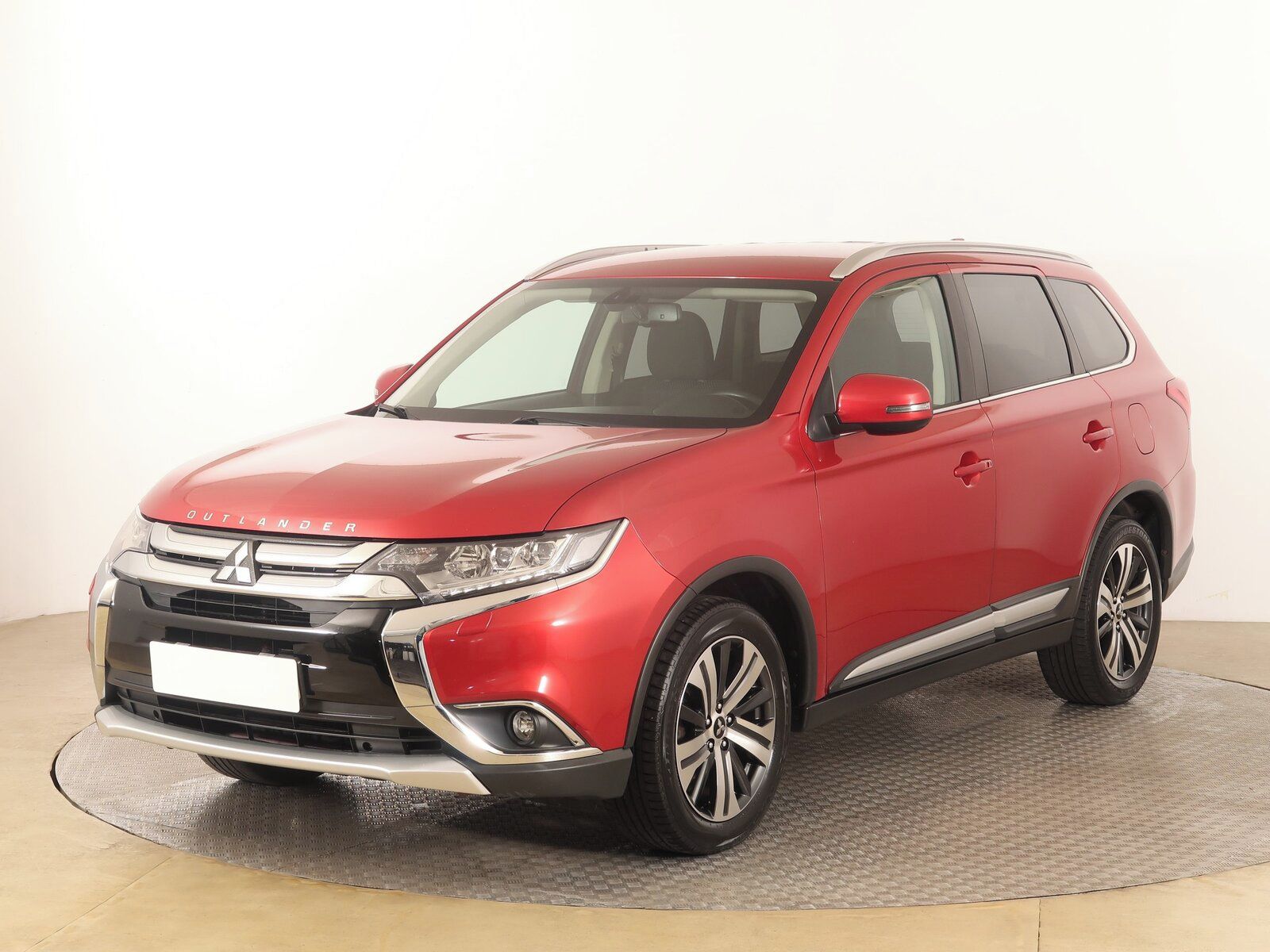 Mitsubishi Outlander, 2.0, Intense, 4X4, Automat - fotka 2
