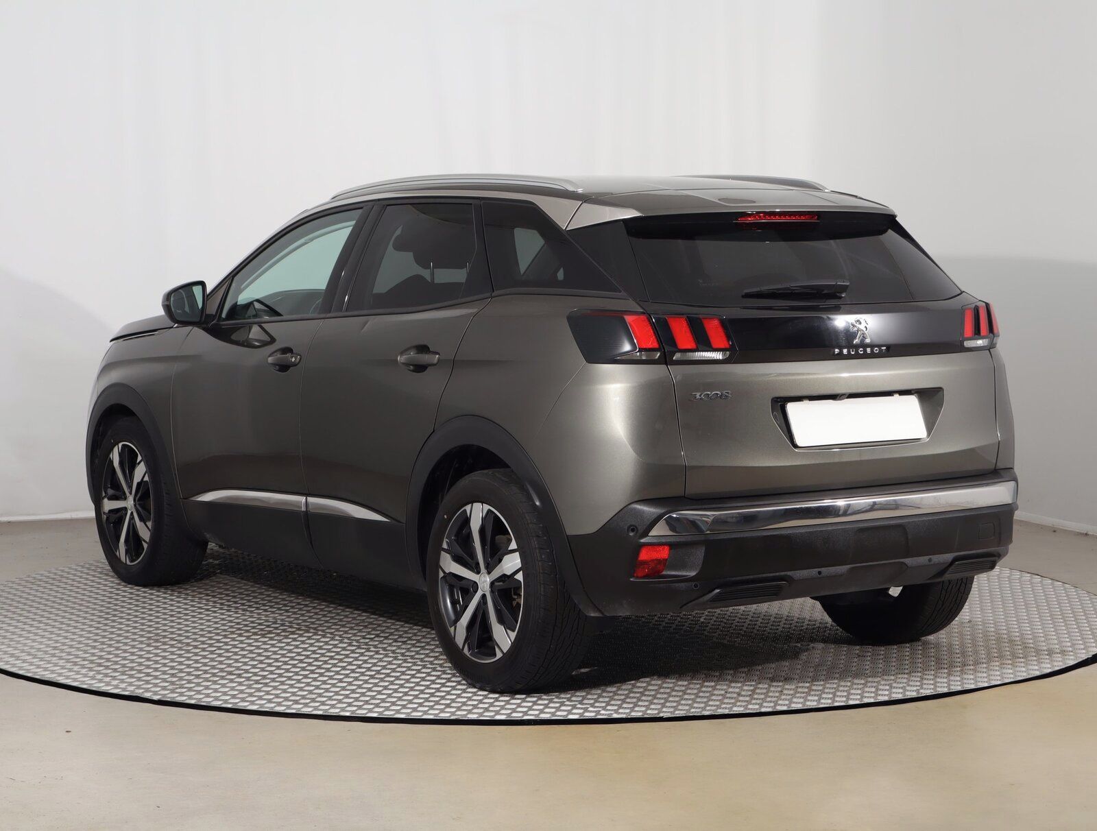 Peugeot 3008, 1.2 PureTech, Allure - fotka 4