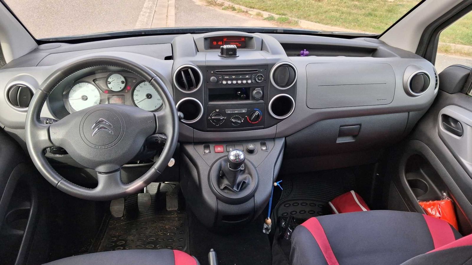 Citroën Berlingo, 1.6 VTi, 5Míst, Klima, ČR - fotka 3