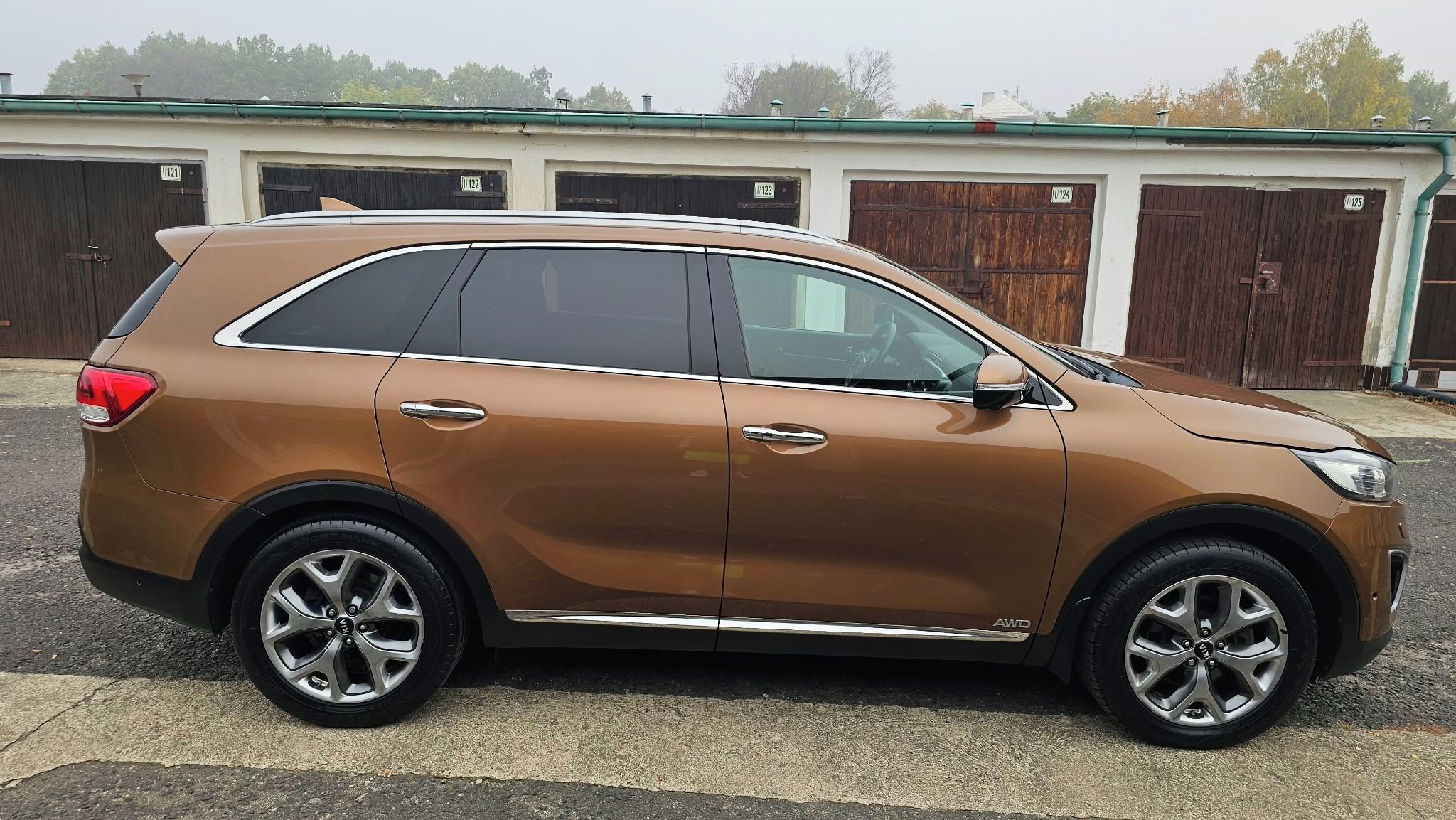 Kia Sorento, 2.2 crdi 4x4 automat - fotka 5