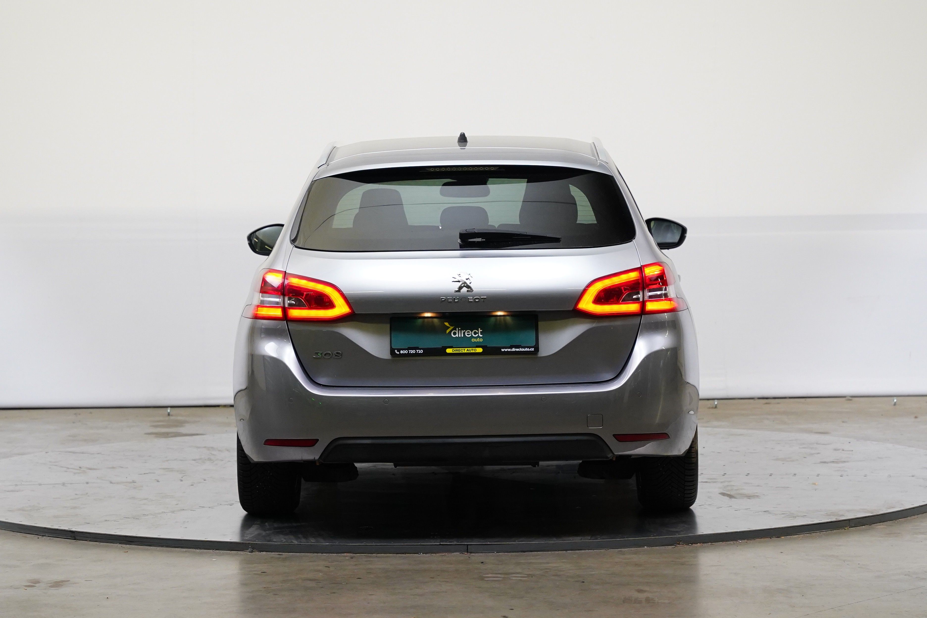 Peugeot 308 - fotka 6