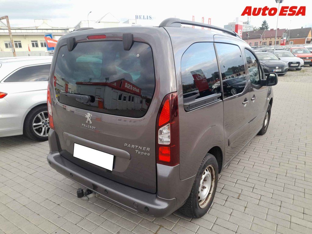 Peugeot Partner, 1.6HDi,2.maj,ČR - fotka 2