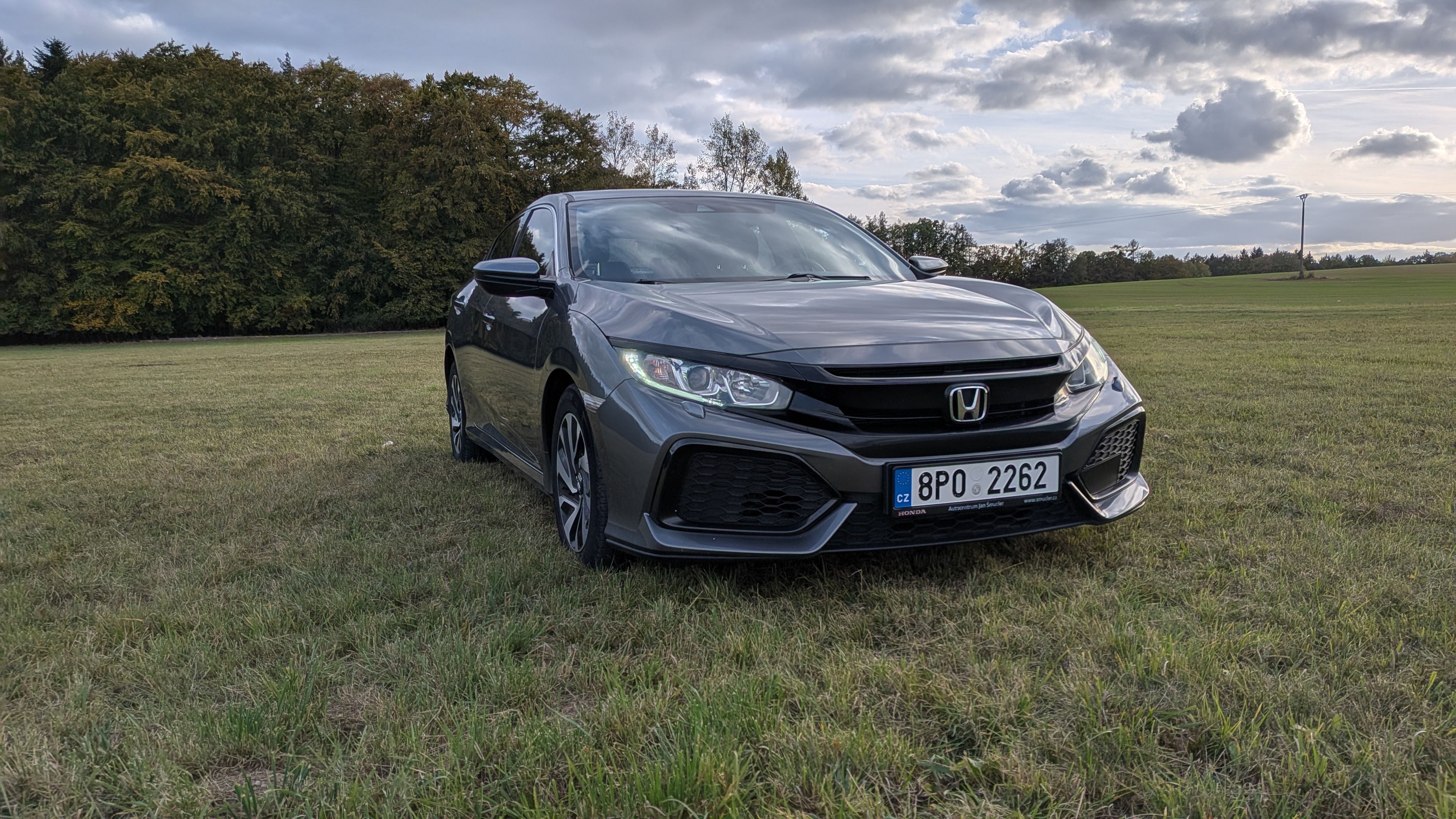 Honda Civic, 1.0 VTEC Turbo, 1.maj, servis - fotka 2
