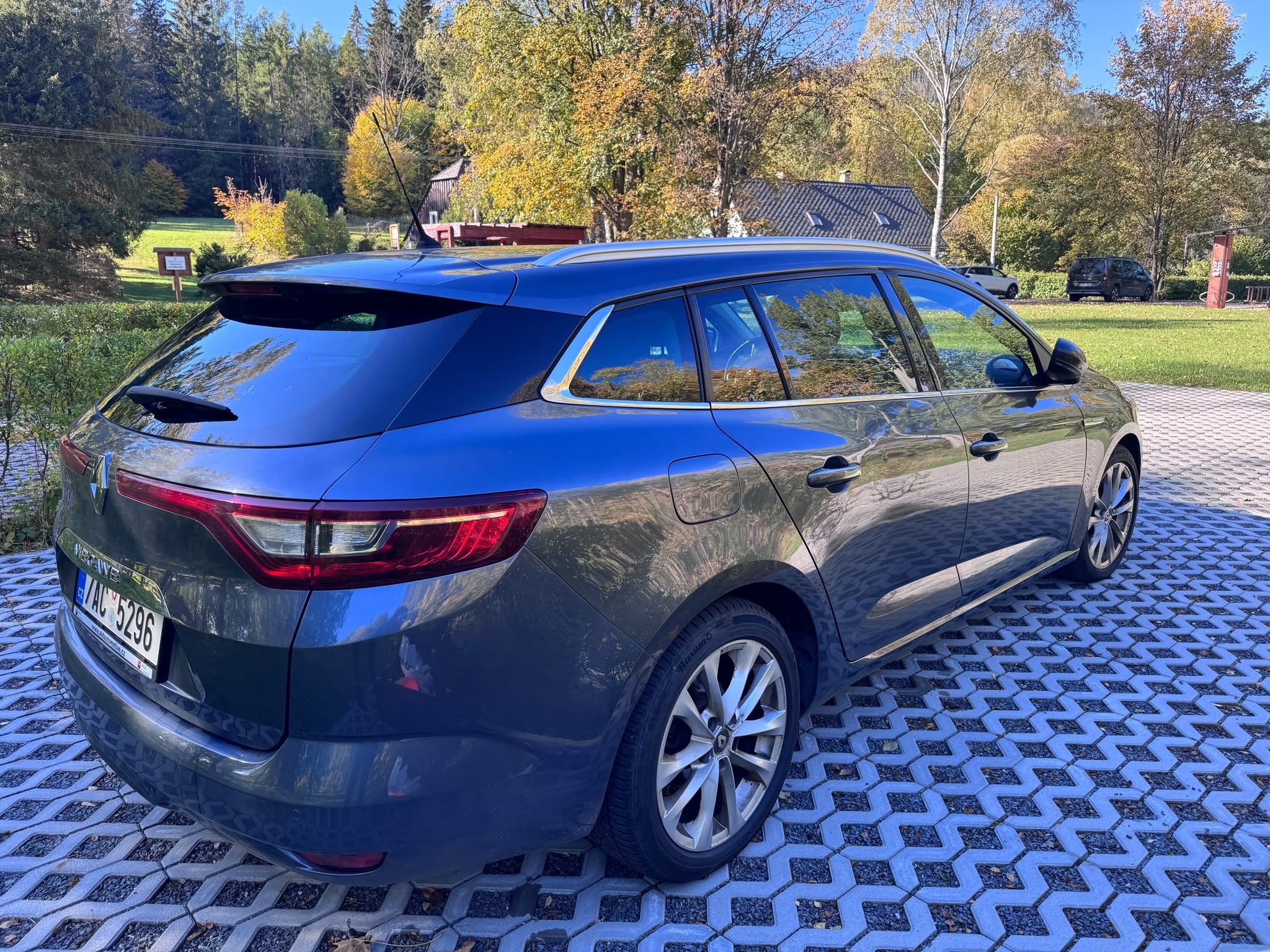 Renault Mégane, Renault Mégane 1,6dCi - fotka 4