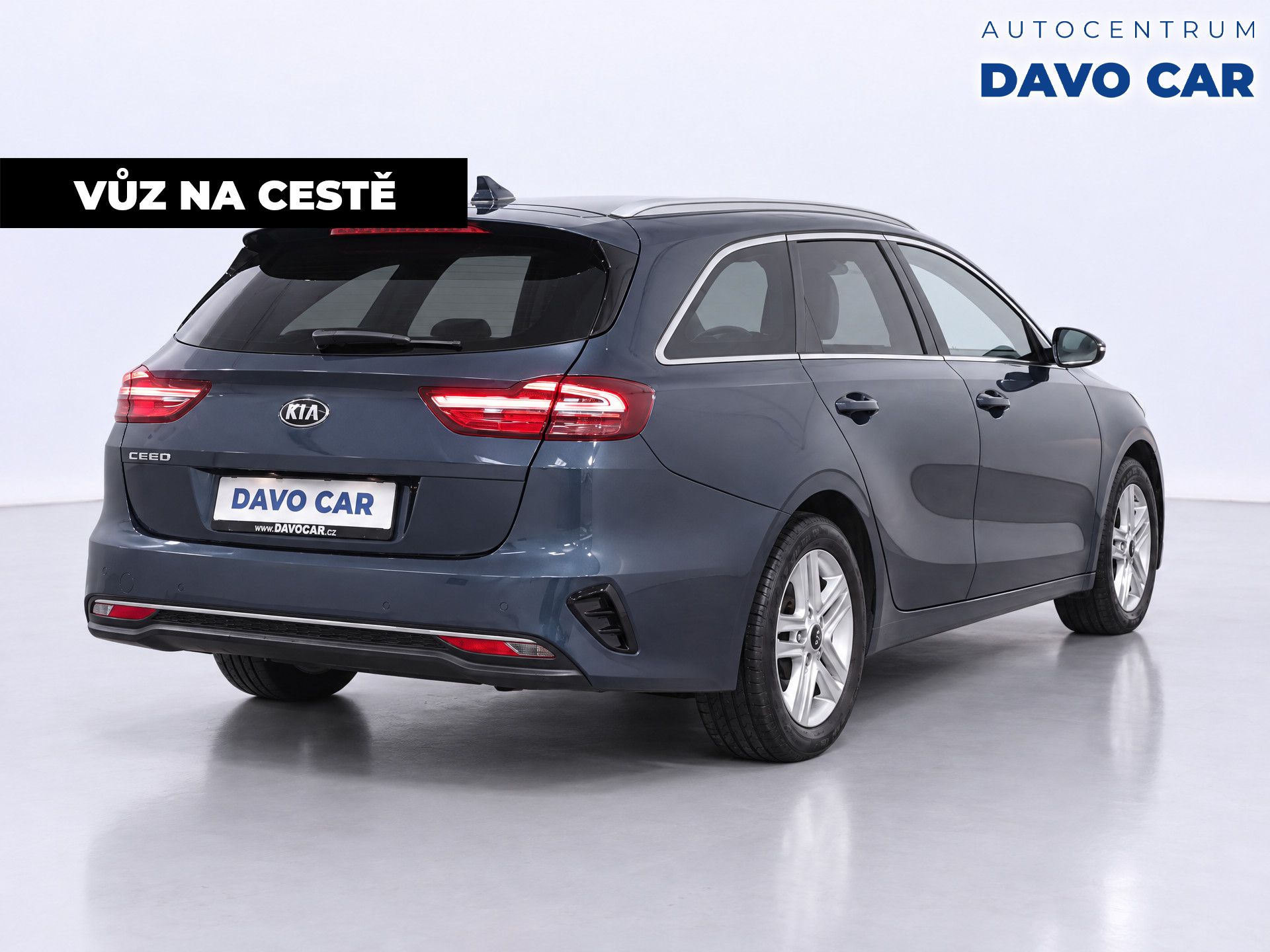 Kia Cee´d, 1,4 T-GDI 103kW DCT Exclusive - fotka 5