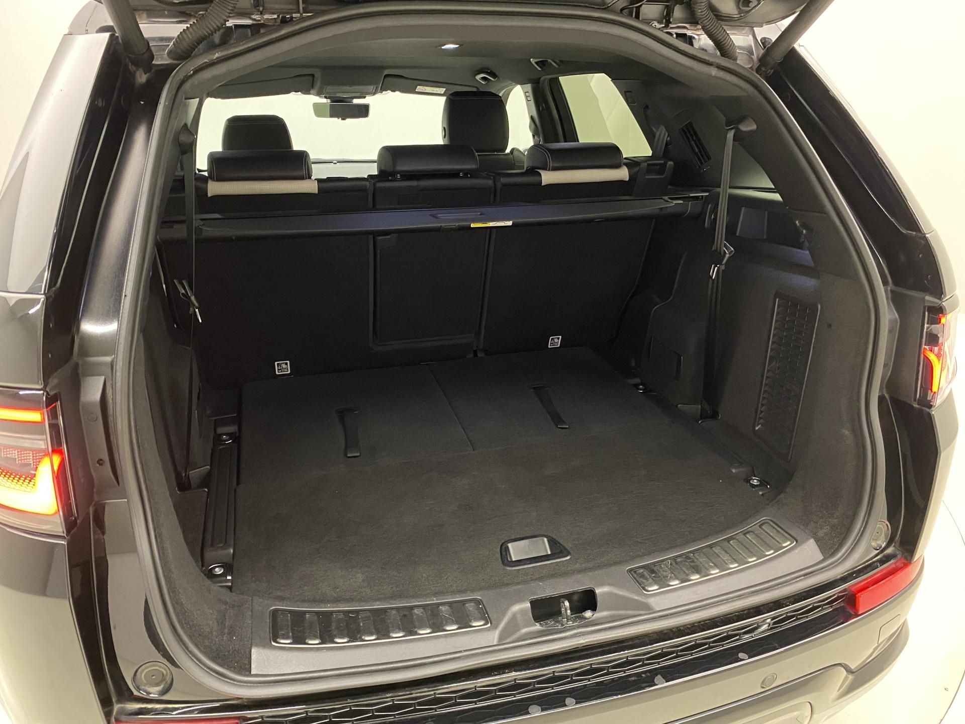 Land Rover Discovery Sport, D180 R-DYNAMIC S AWD AUT 7míst - fotka 6