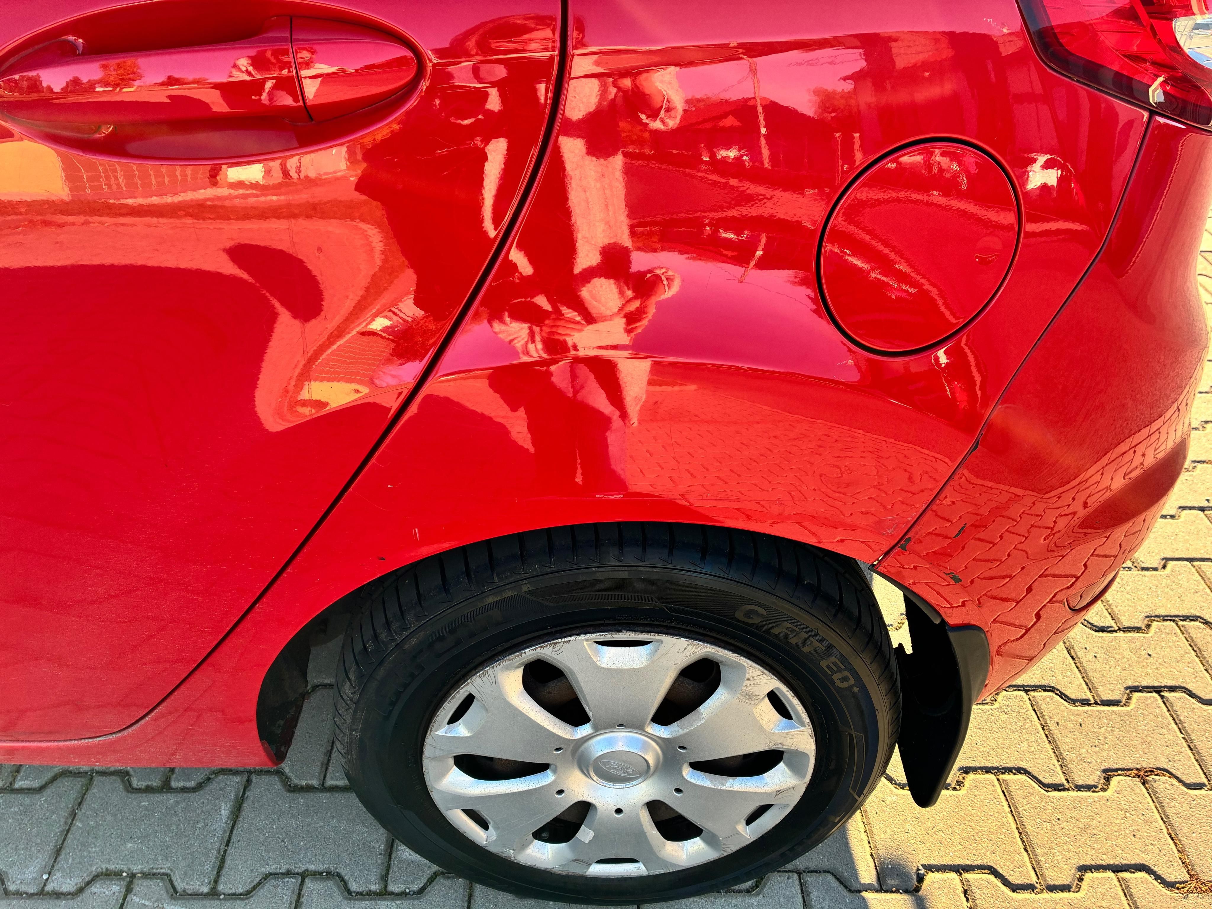 Ford Fiesta - fotka 3