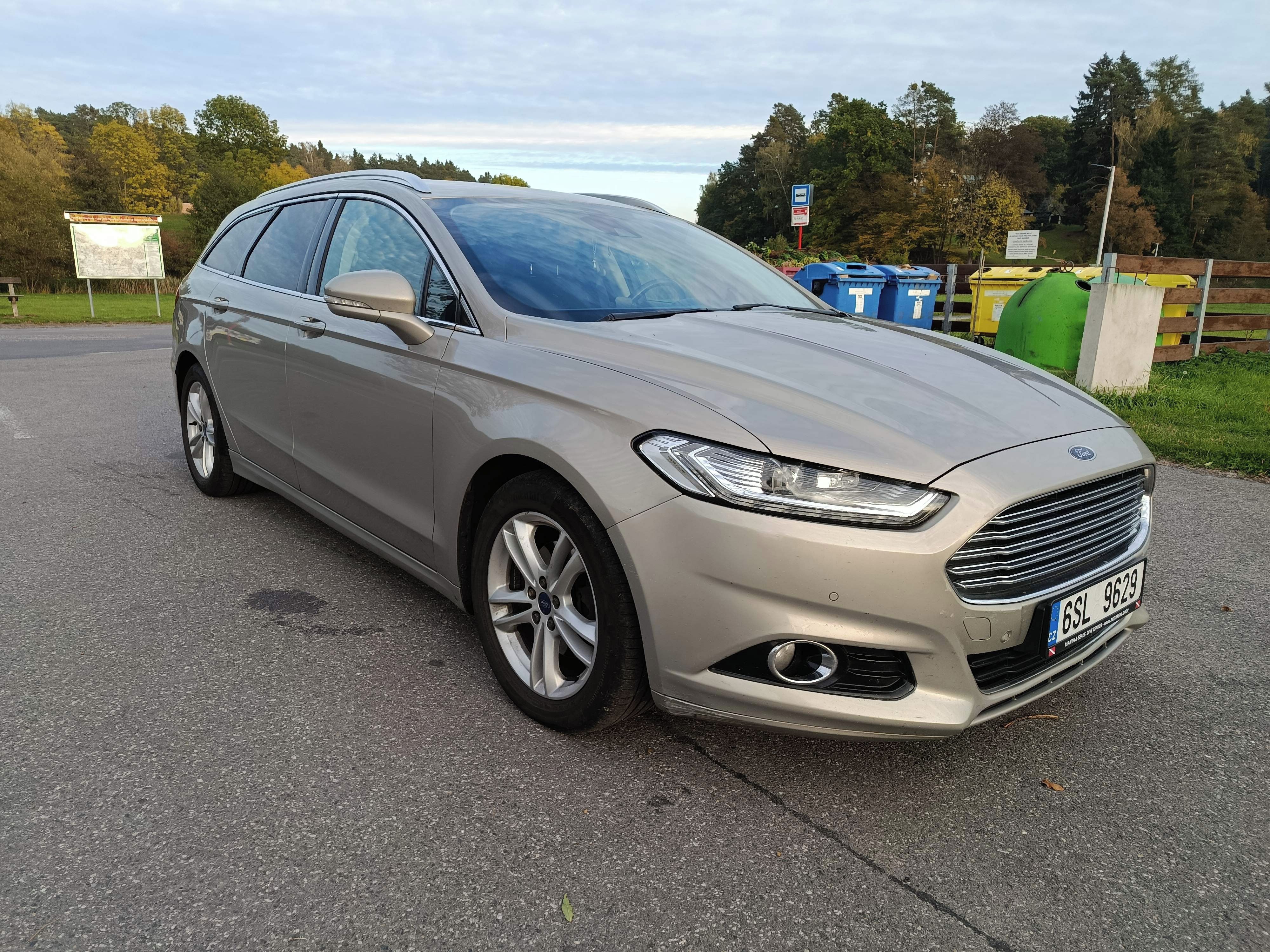 Ford Mondeo, Ford Mondeo mk5 - fotka 2